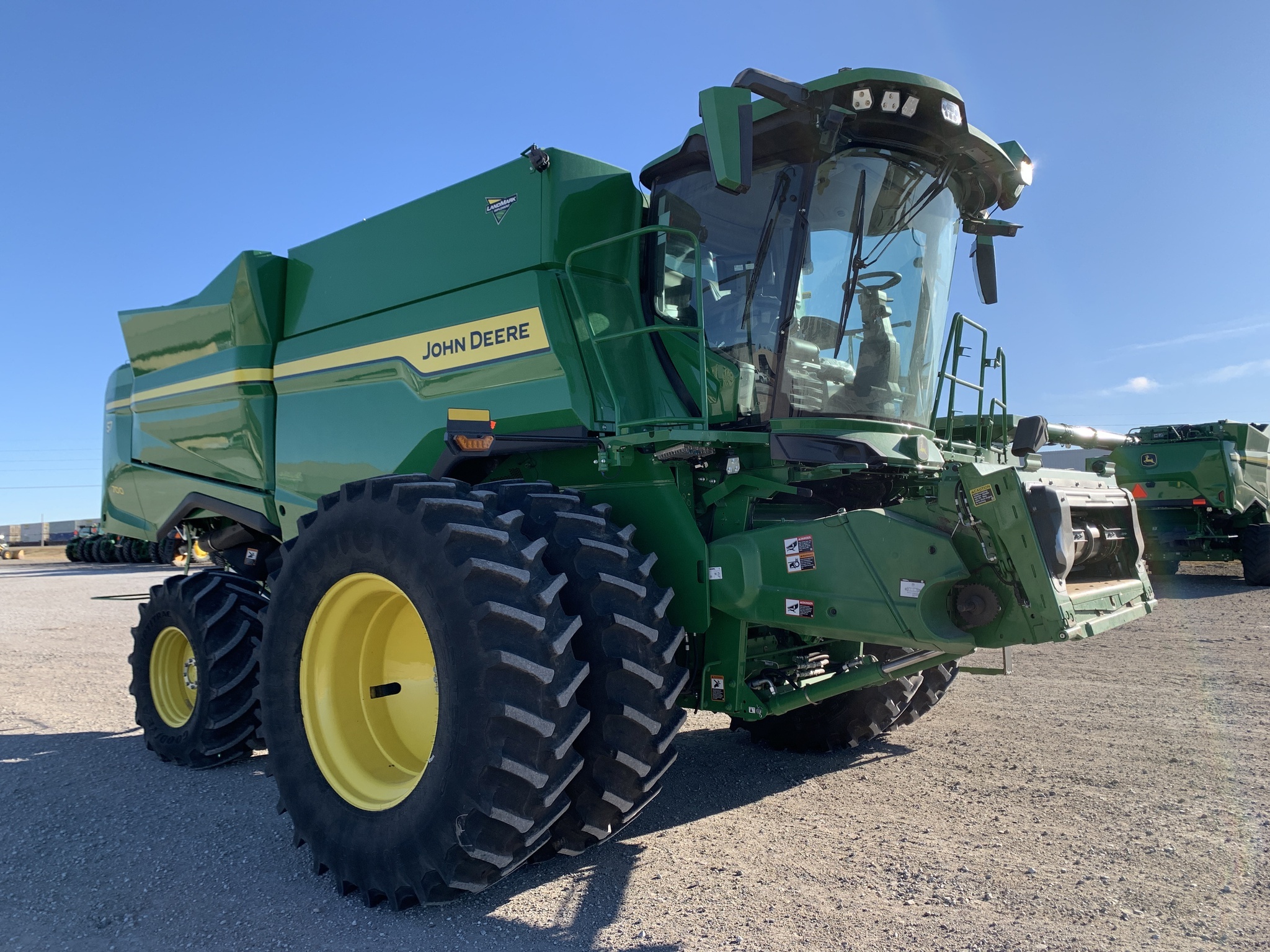 2025 John Deere S7 700 Combine
