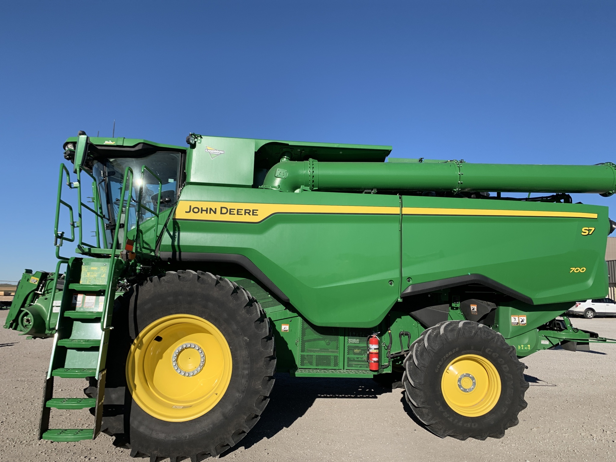 2025 John Deere S7 700 Combine