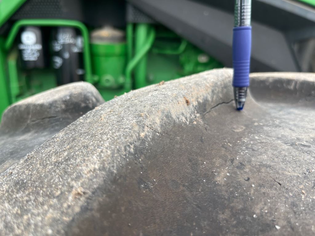 2023 John Deere 8R 230 Tractor