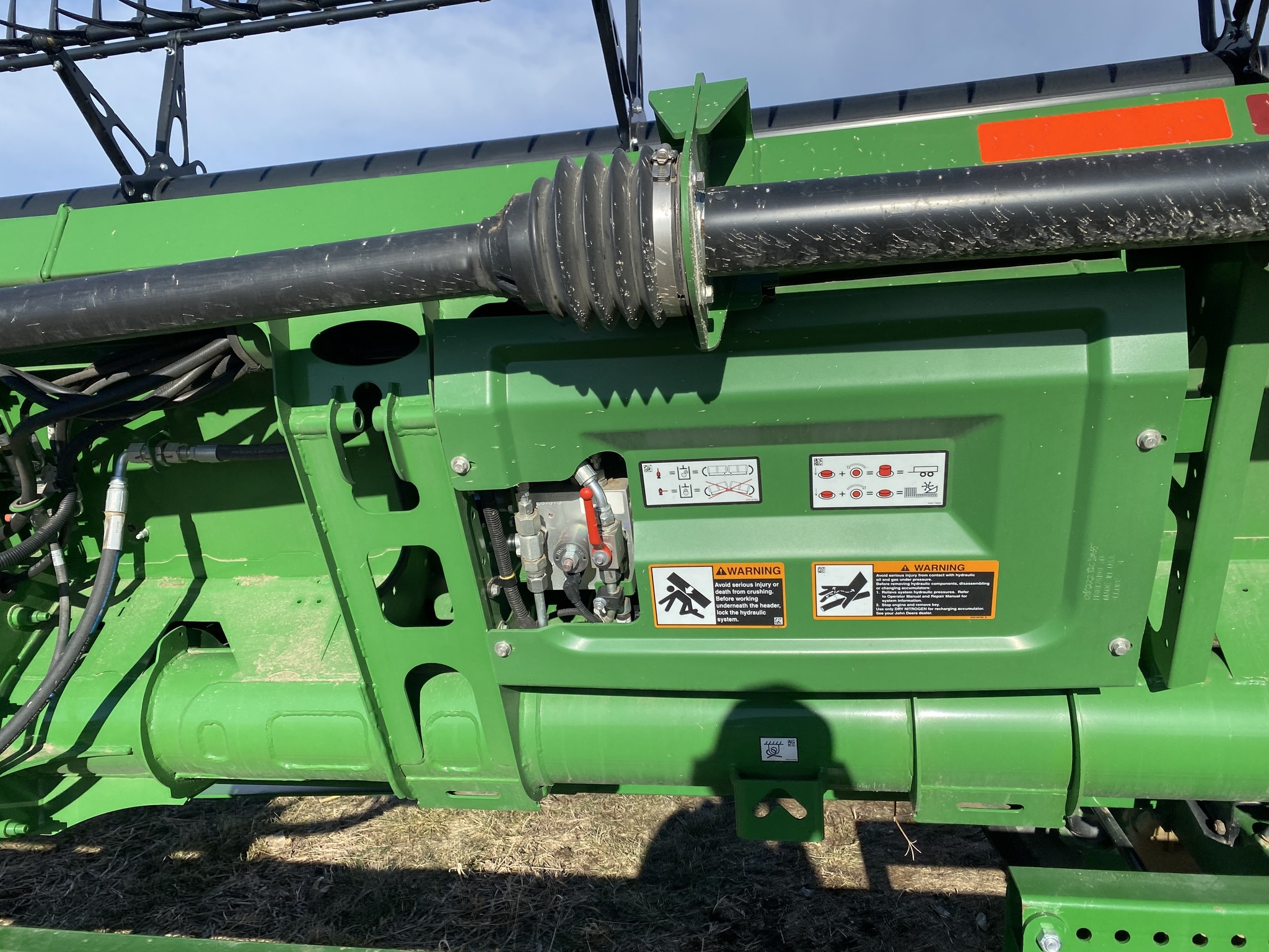 2022 John Deere HD50F Platform