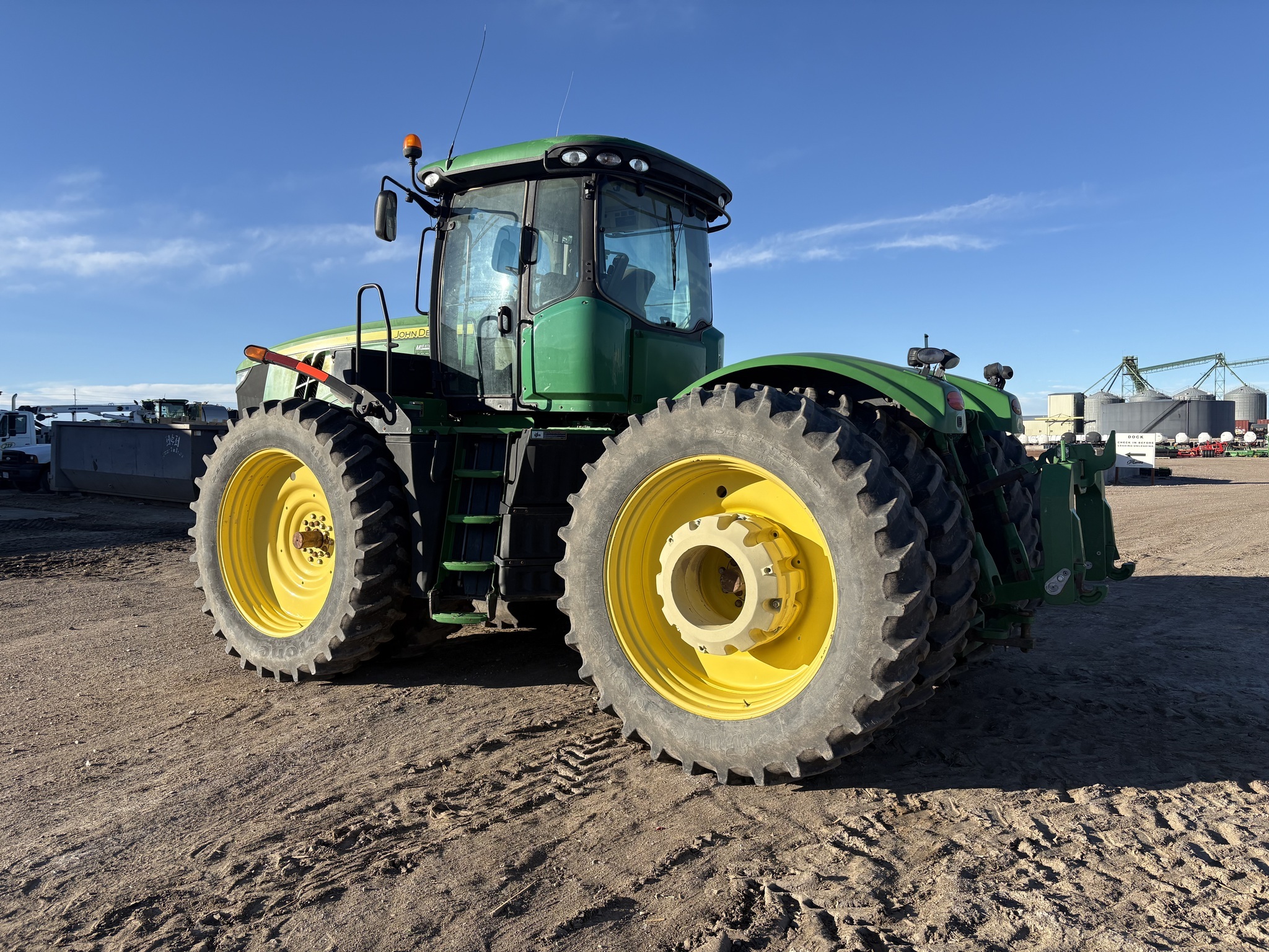 2014 John Deere 9460R Tractor