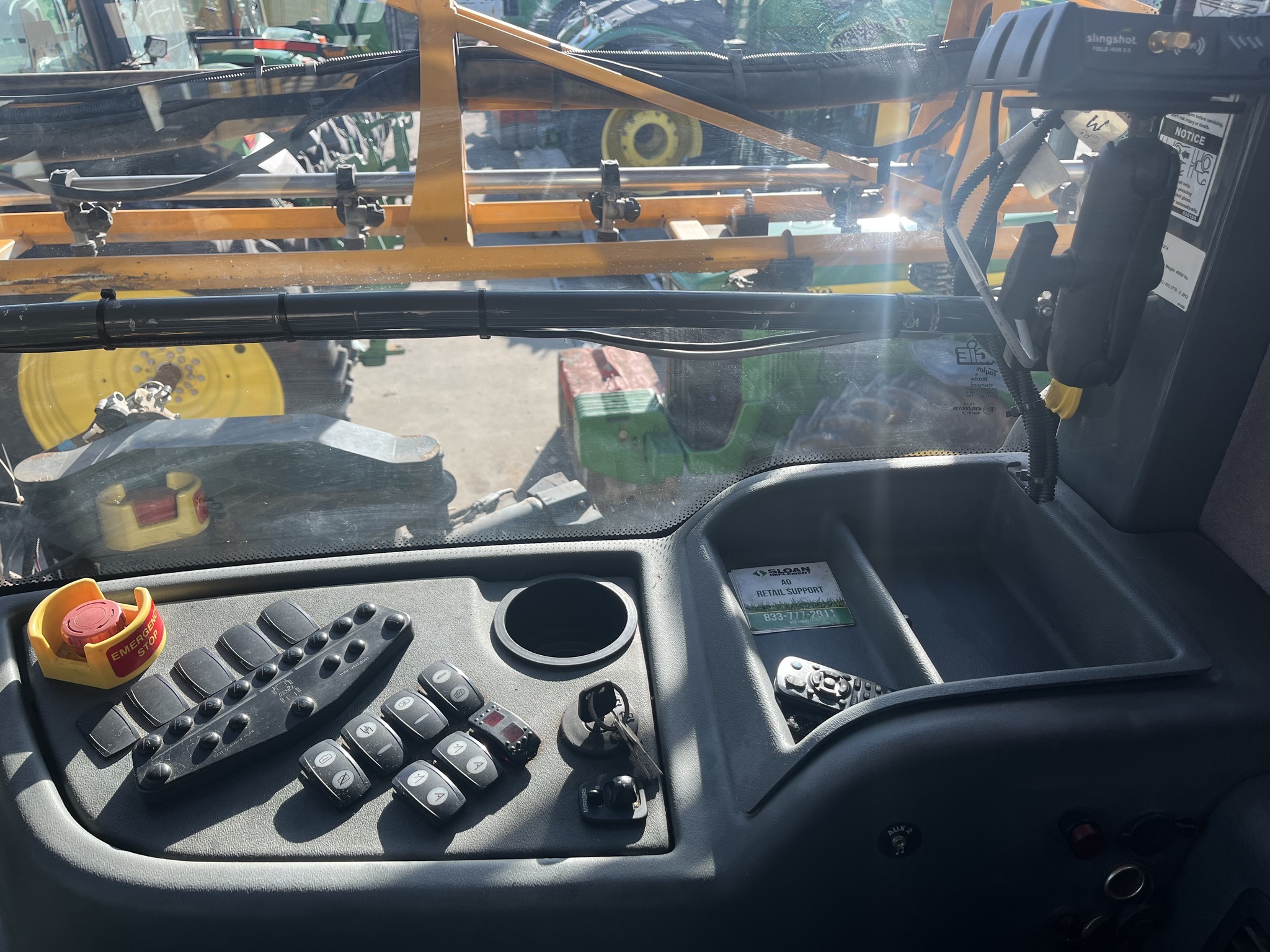 2015 Hagie STS14 Self-Propelled Sprayer