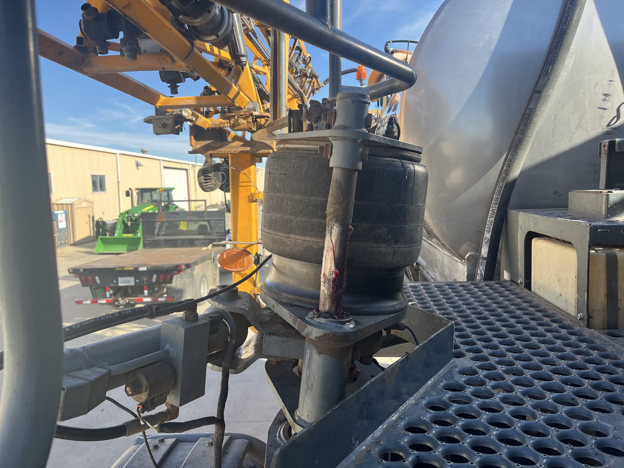 2015 Hagie STS14 Self-Propelled Sprayer