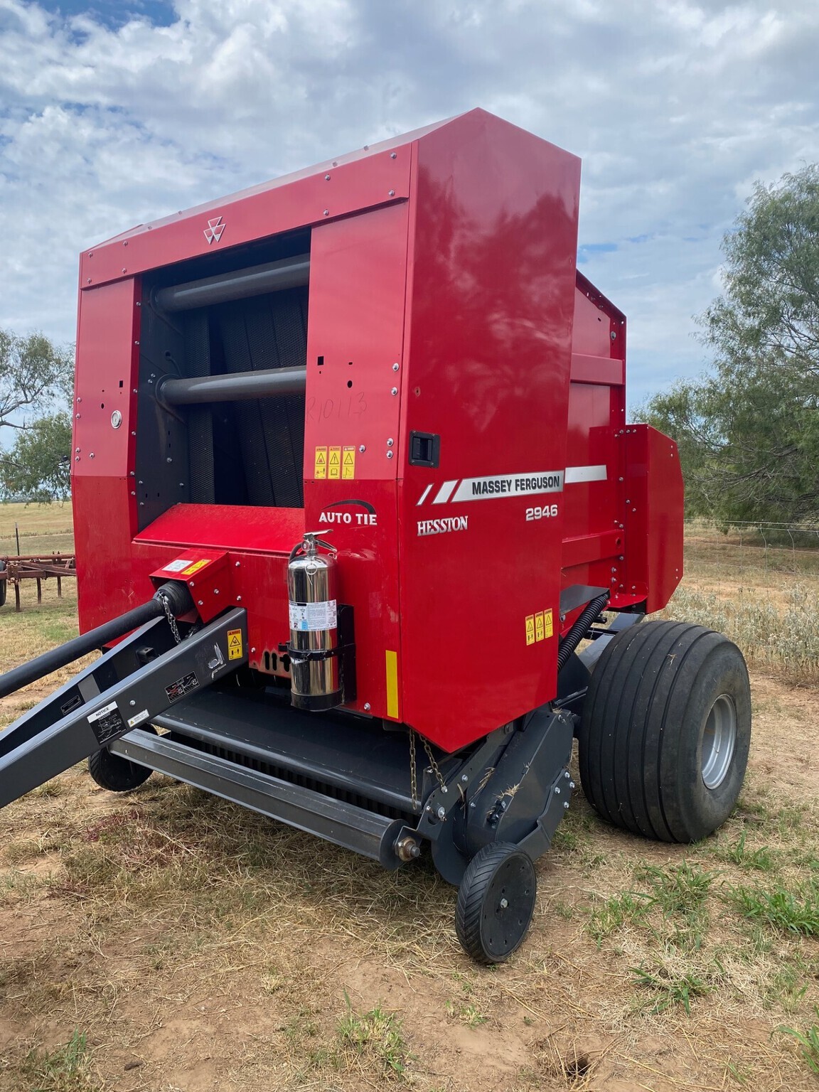 2022 Massey Ferguson 2946 Round Baler