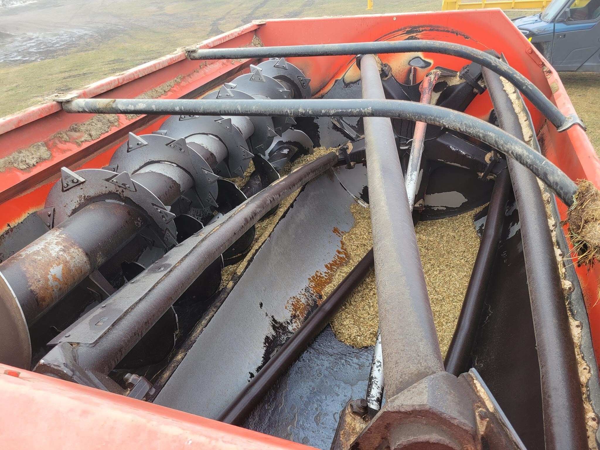 2013 Kuhn Knight RA136 Grinders and Mixer - $27,500 | Machinery Pete