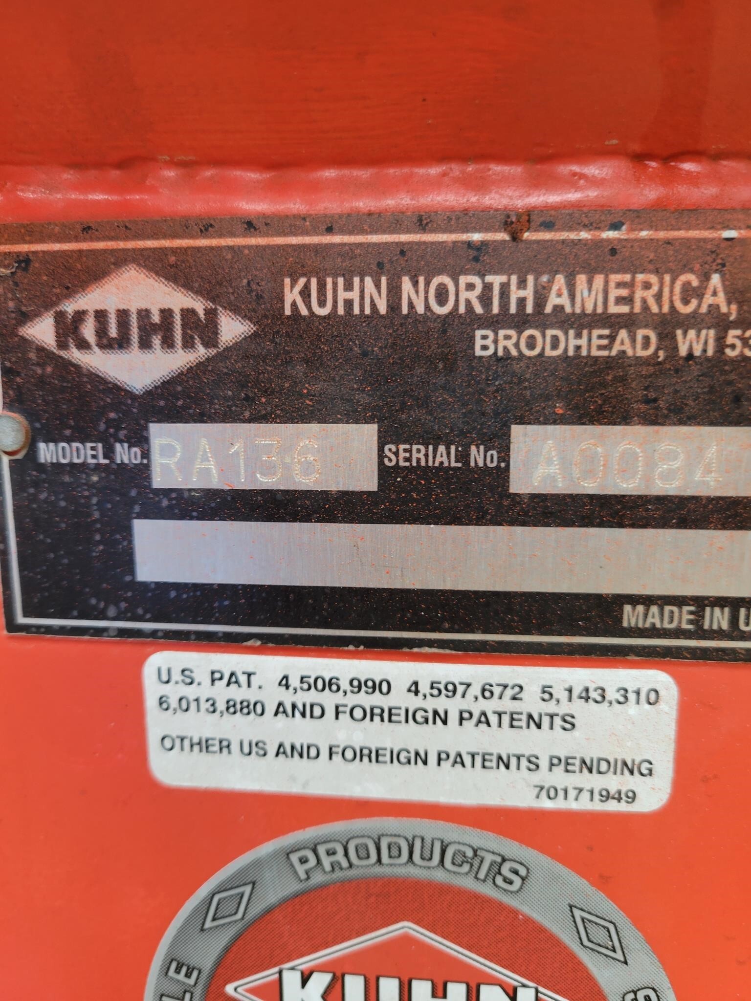 2013 Kuhn Knight RA136 Grinders and Mixer