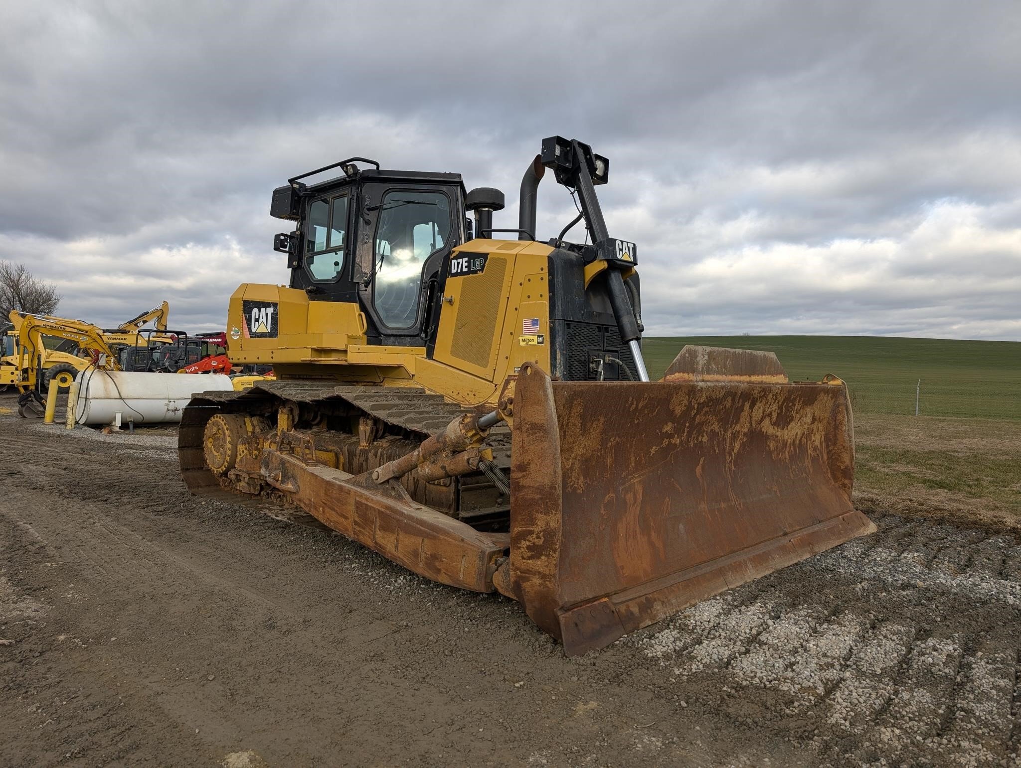 2015 Caterpillar D7E LGP Dozer