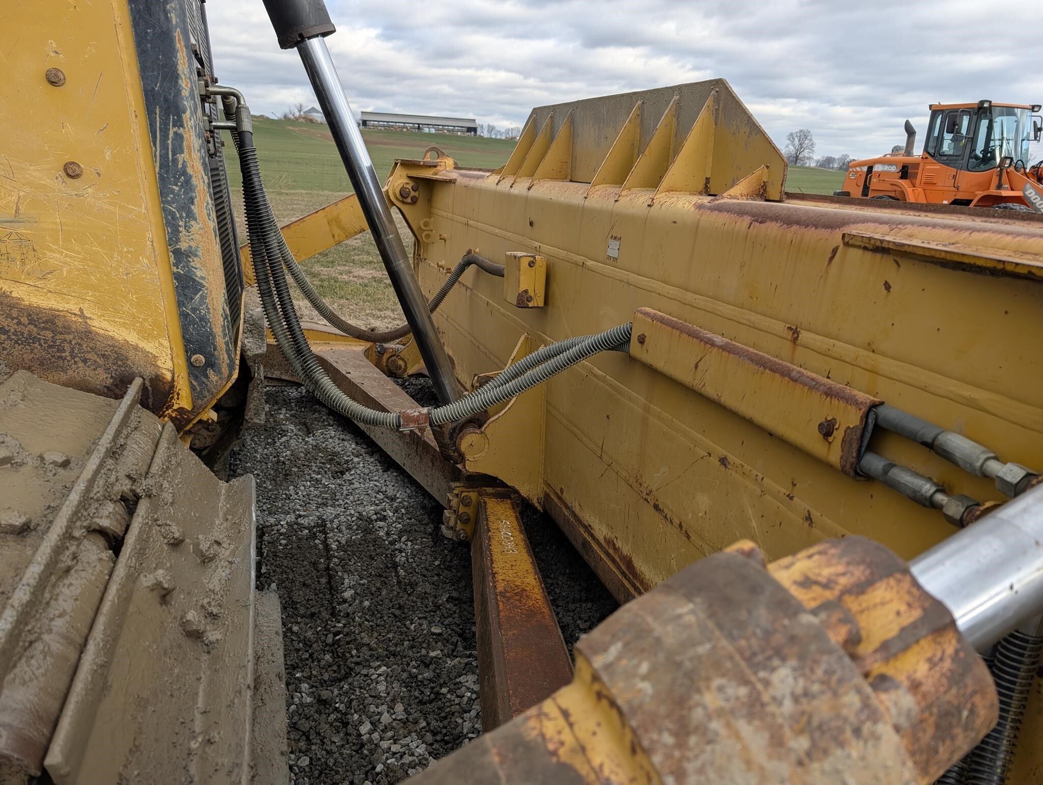 2015 Caterpillar D7E LGP Dozer