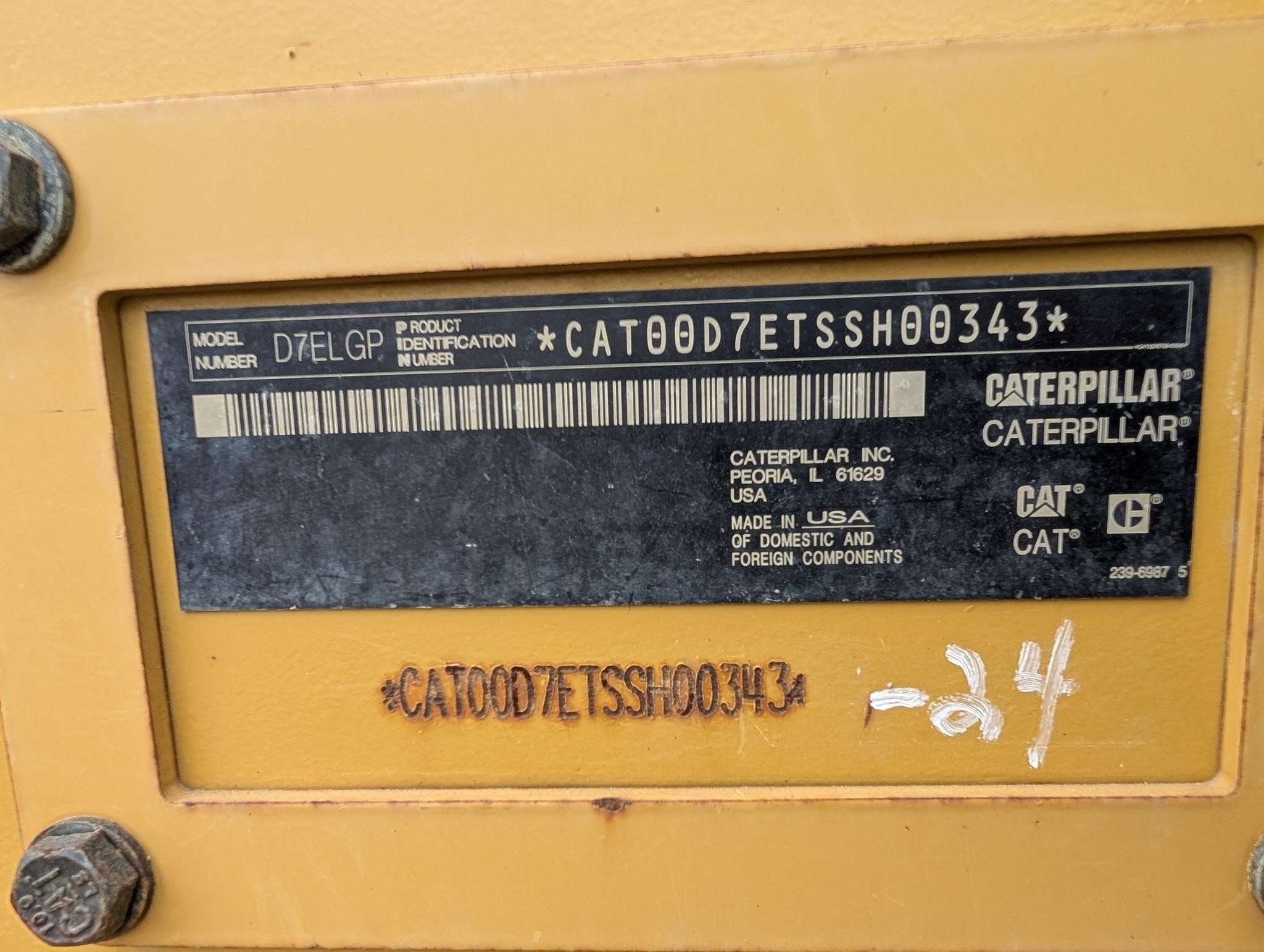 2015 Caterpillar D7E LGP Dozer