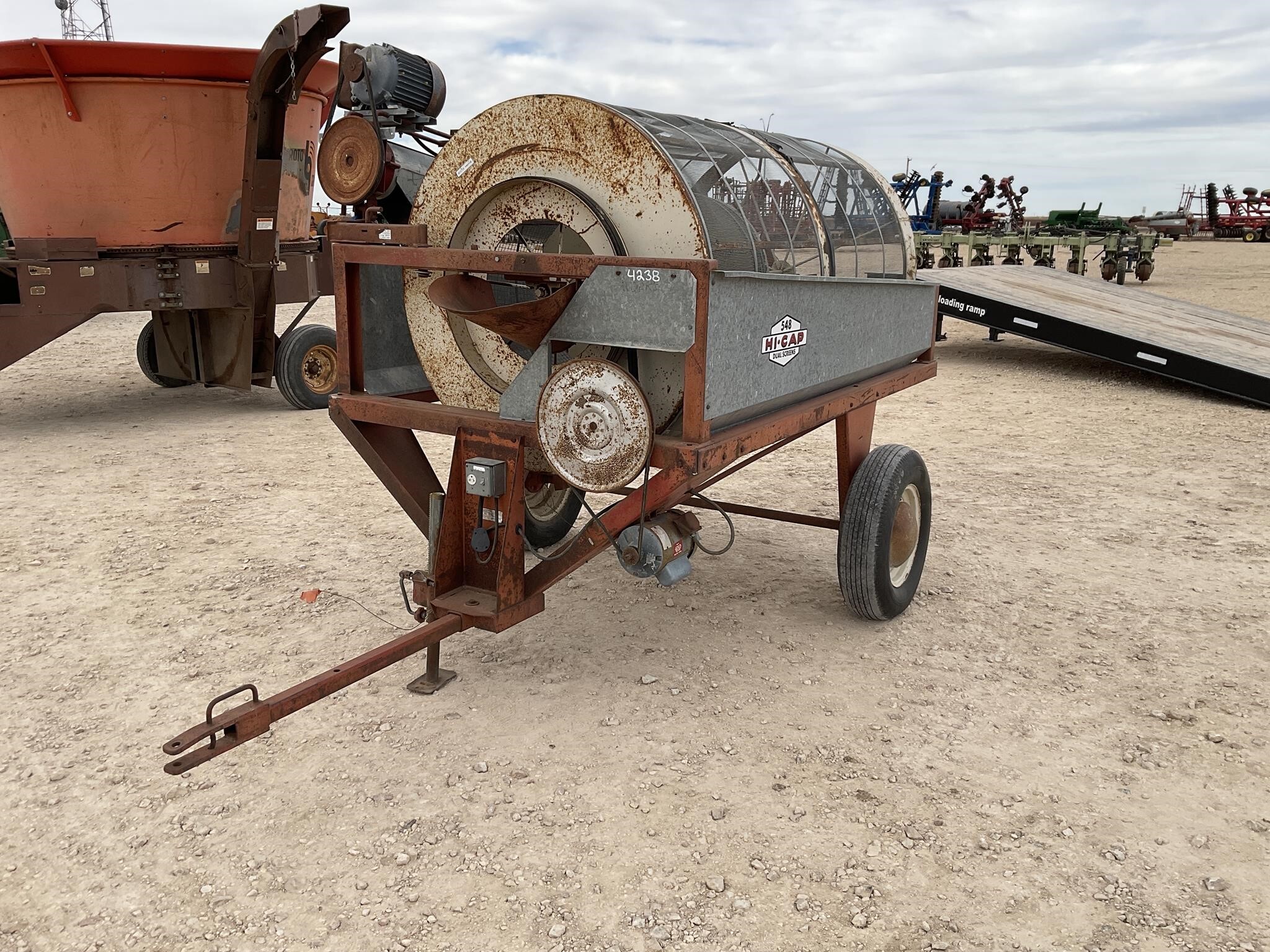  DMC Hi-Cap 548 Grain Cleaner