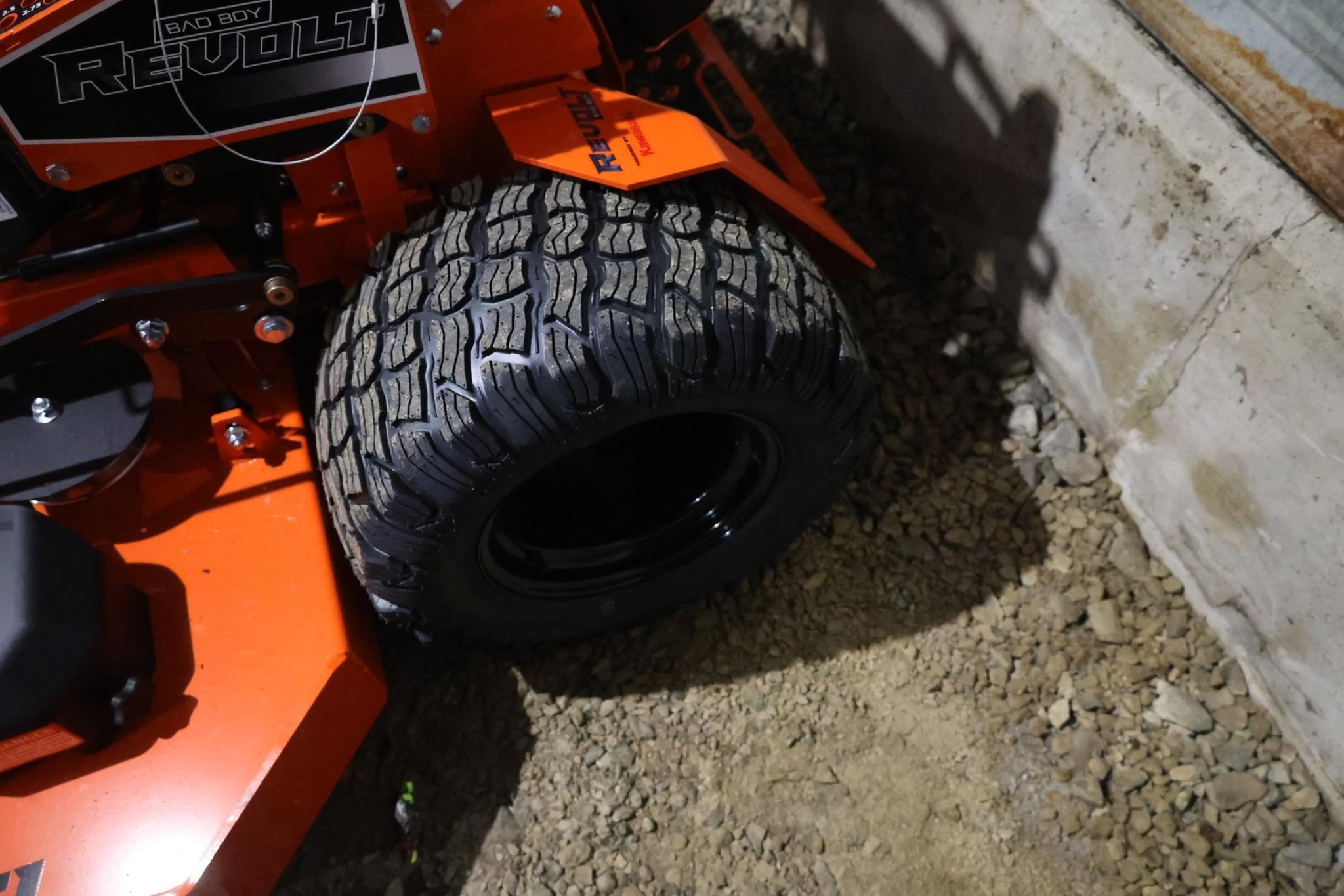 2026 Bad Boy OUTLAW REVOLT 6100 Lawn Mower