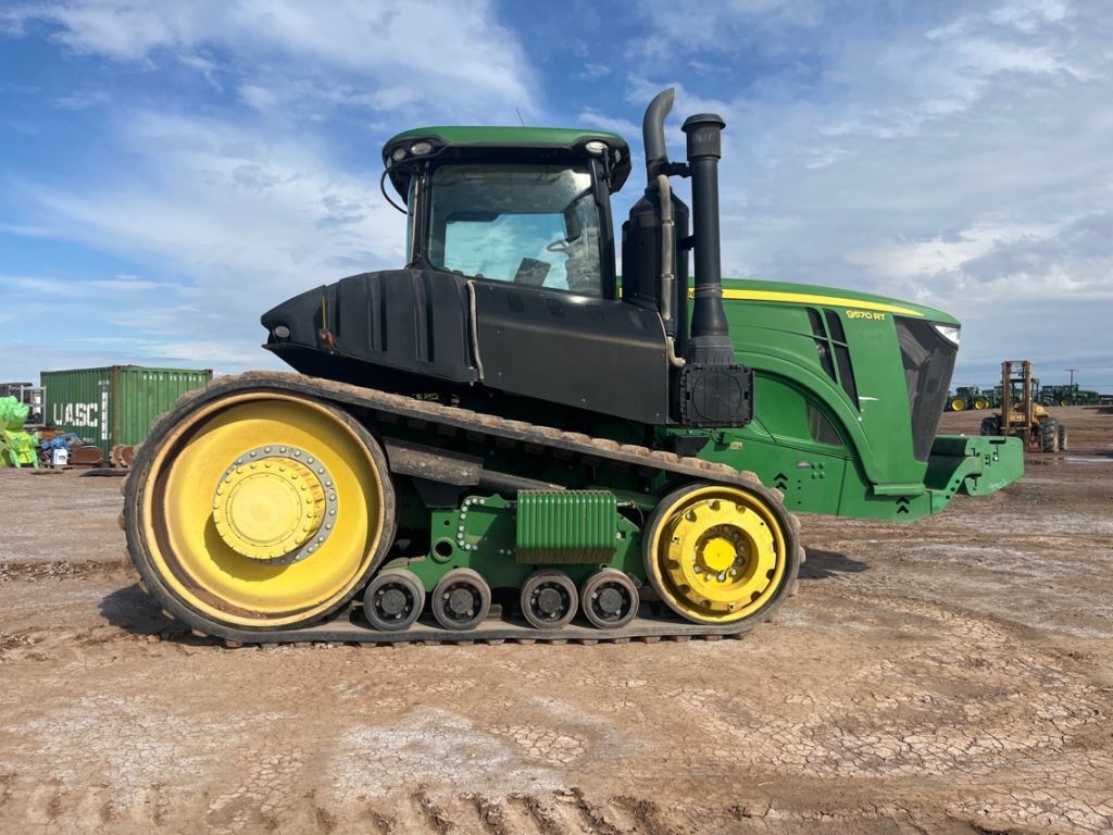 2018 John Deere 9570RT Tractor
