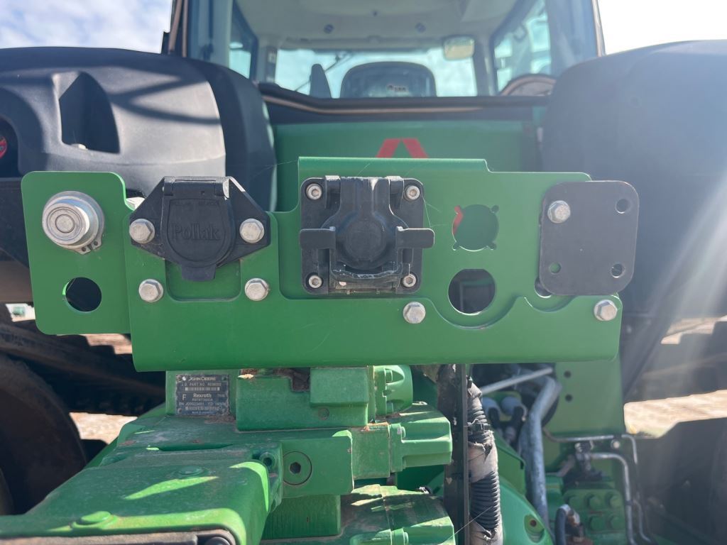 2018 John Deere 9570RT Tractor