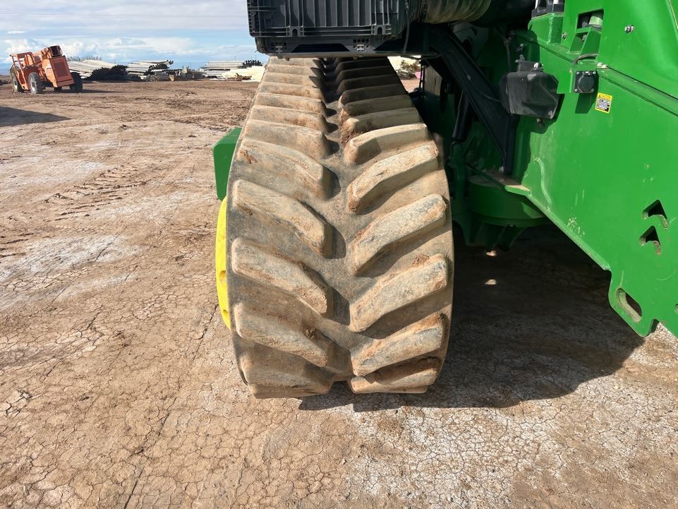 2018 John Deere 9570RT Tractor