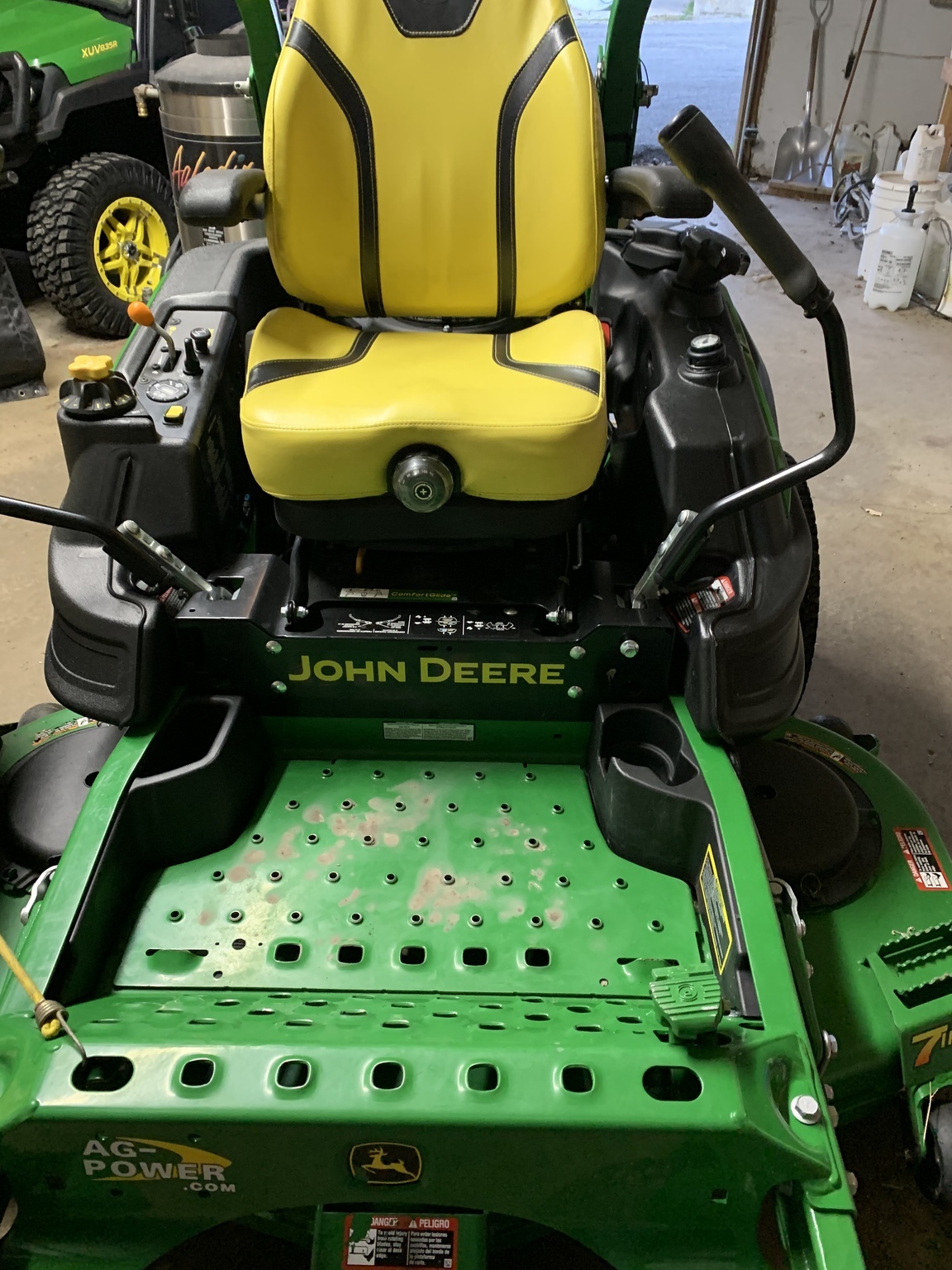 2019 John Deere Z930R Lawn Mower