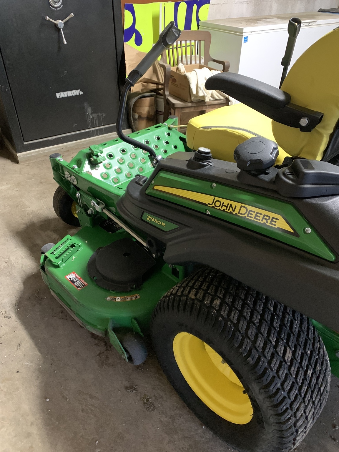 2019 John Deere Z930R Lawn Mower