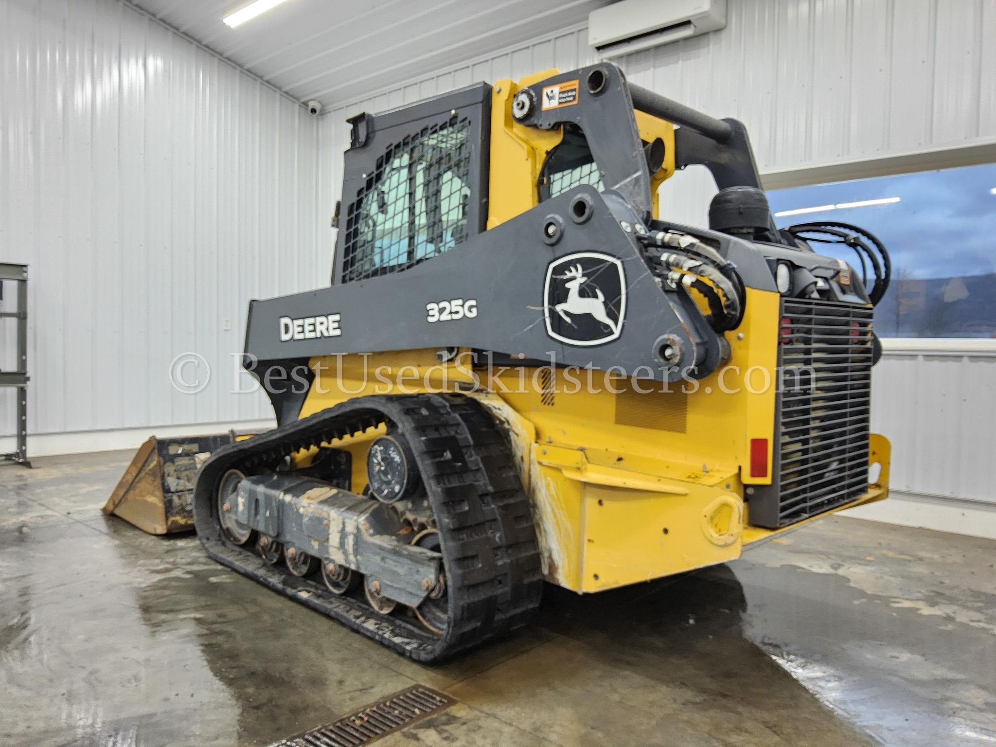 2023 Deere 325G Skid Steer