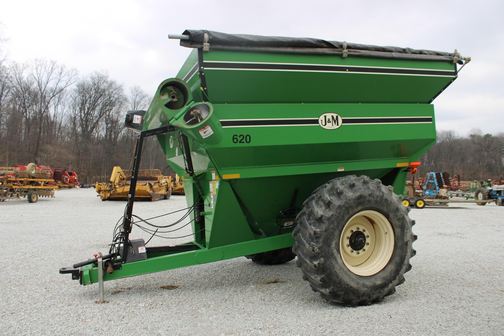  J&M 620-14 Grain Cart