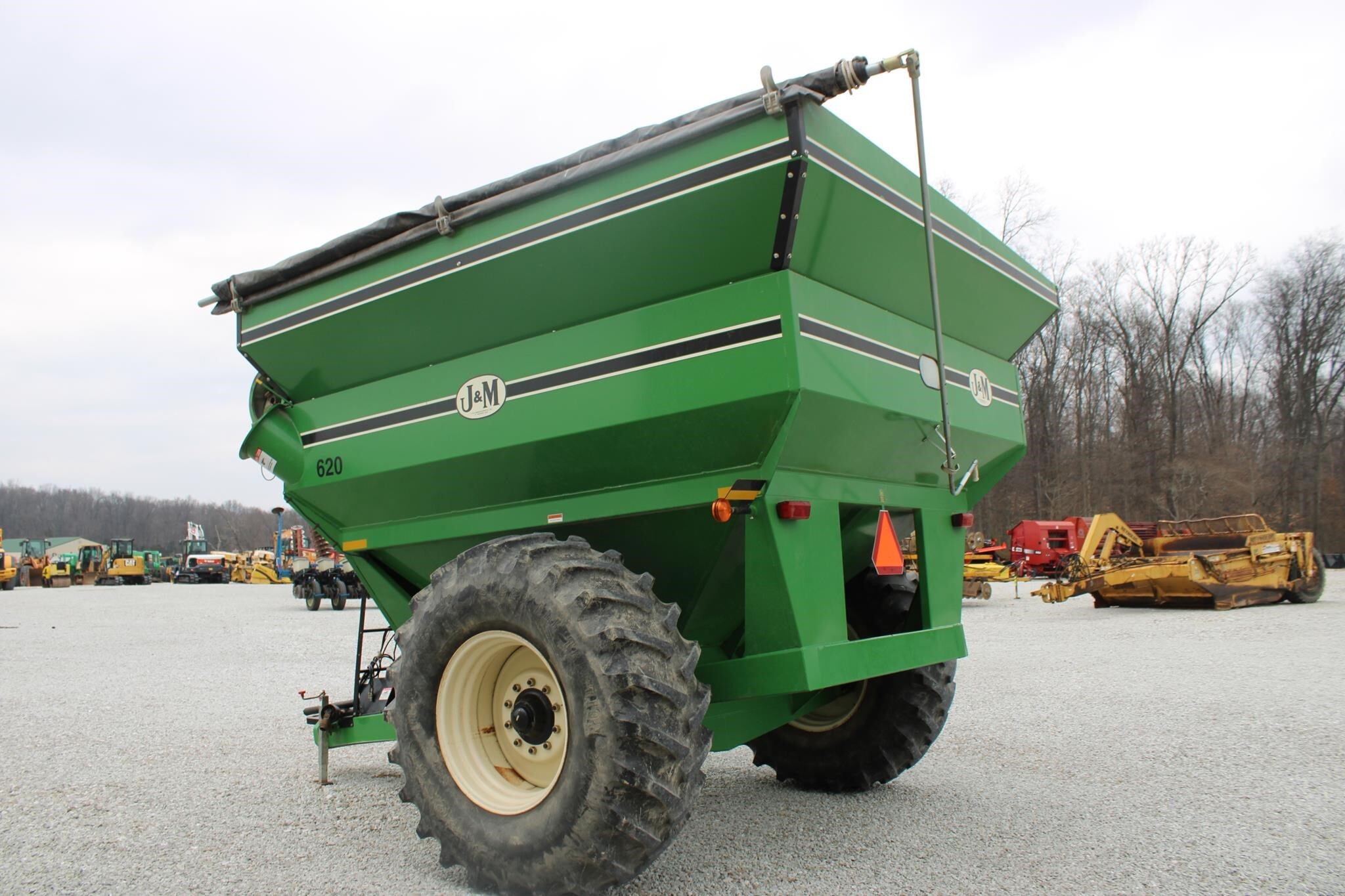  J&M 620-14 Grain Cart