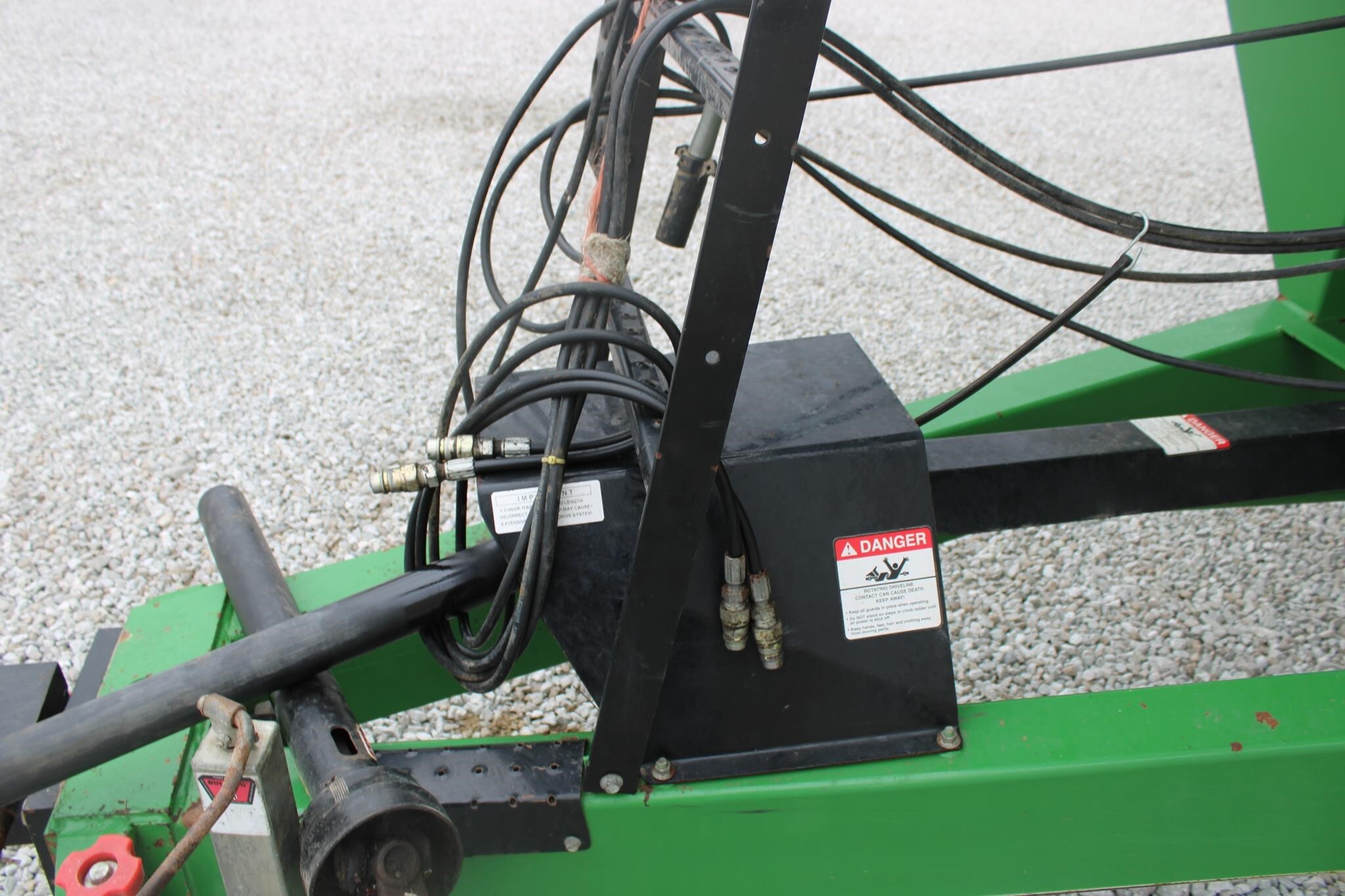  J&M 620-14 Grain Cart