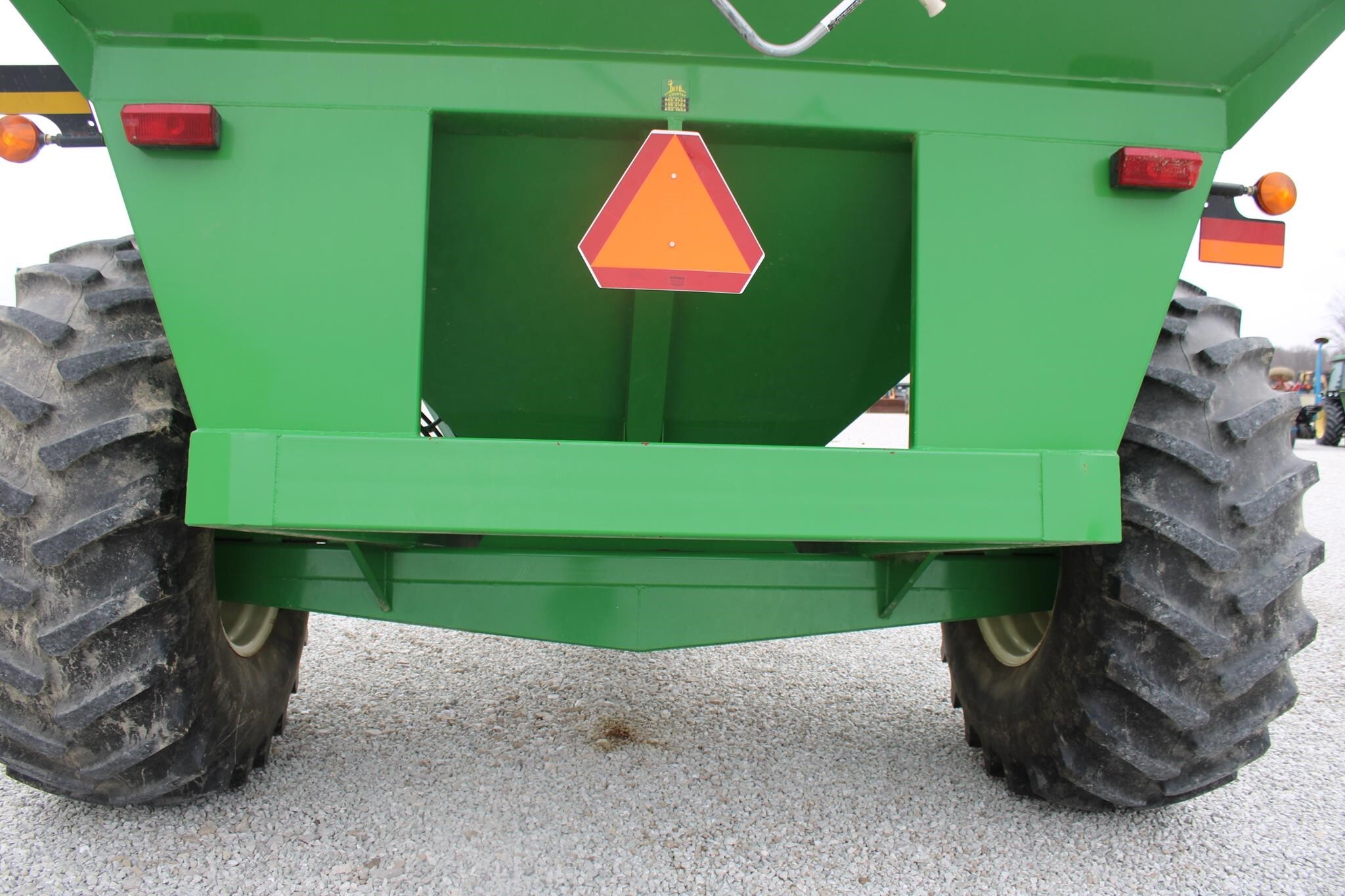  J&M 620-14 Grain Cart