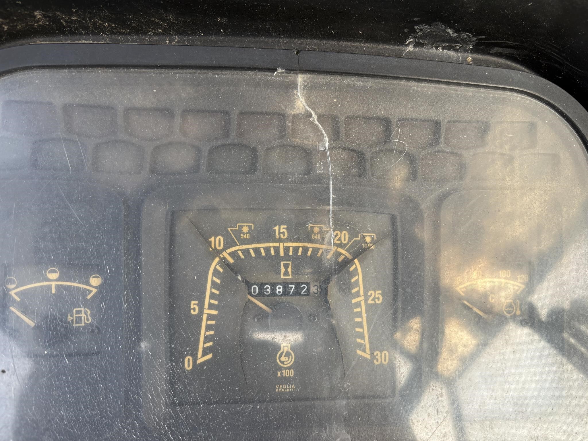 2006 New Holland TS110 Tractor