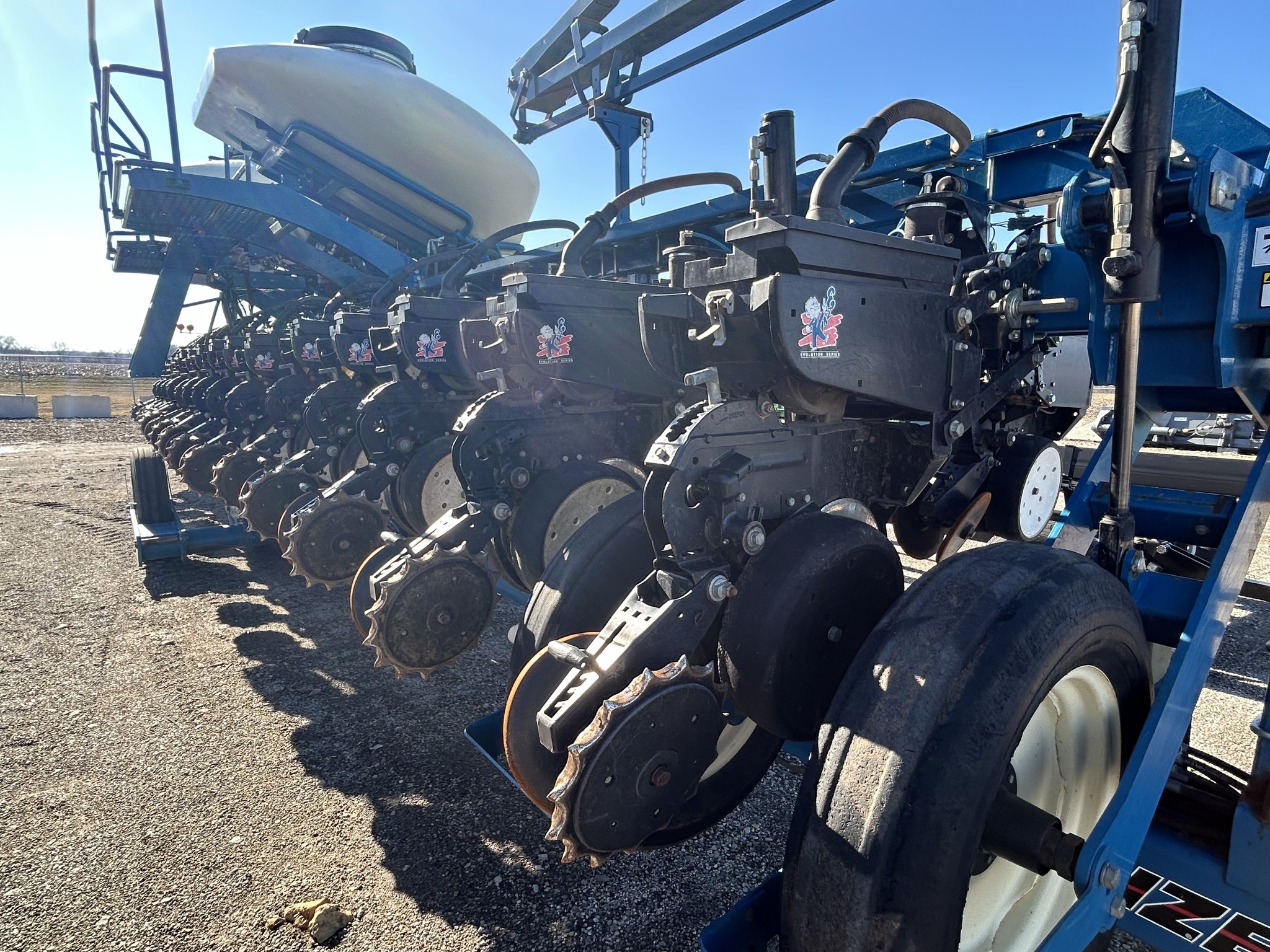 2012 Kinze 3660 Planter