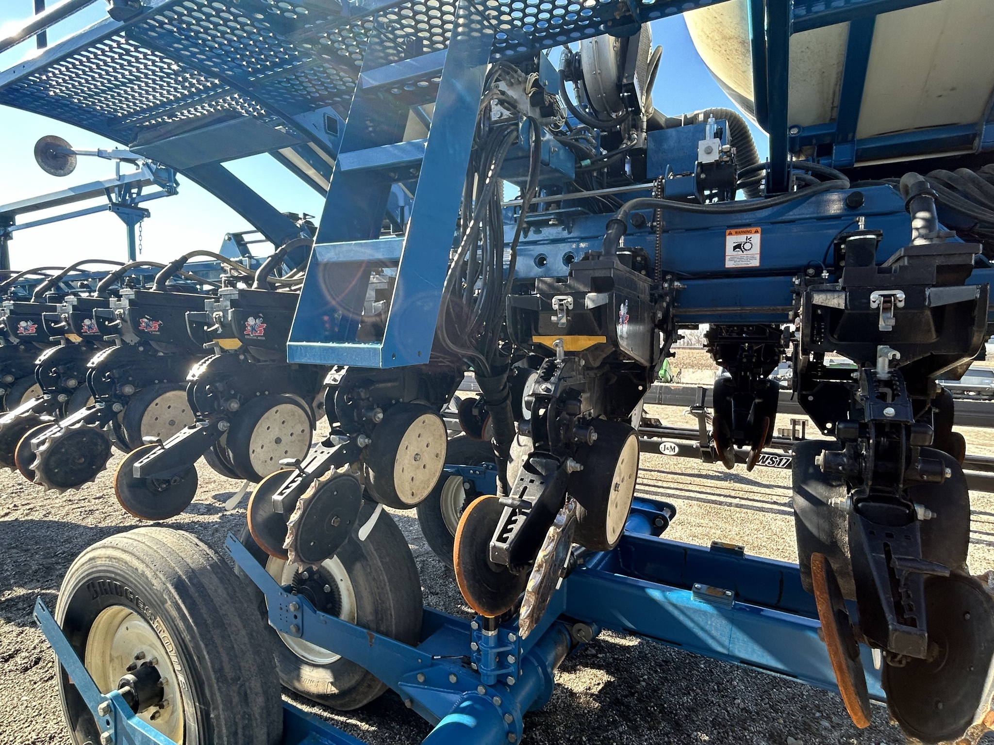 2012 Kinze 3660 Planter