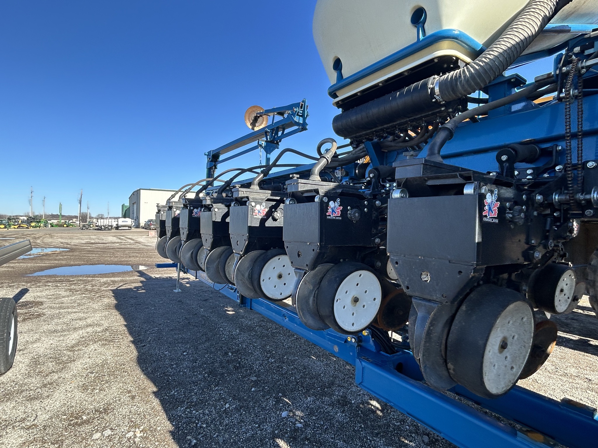2012 Kinze 3660 Planter