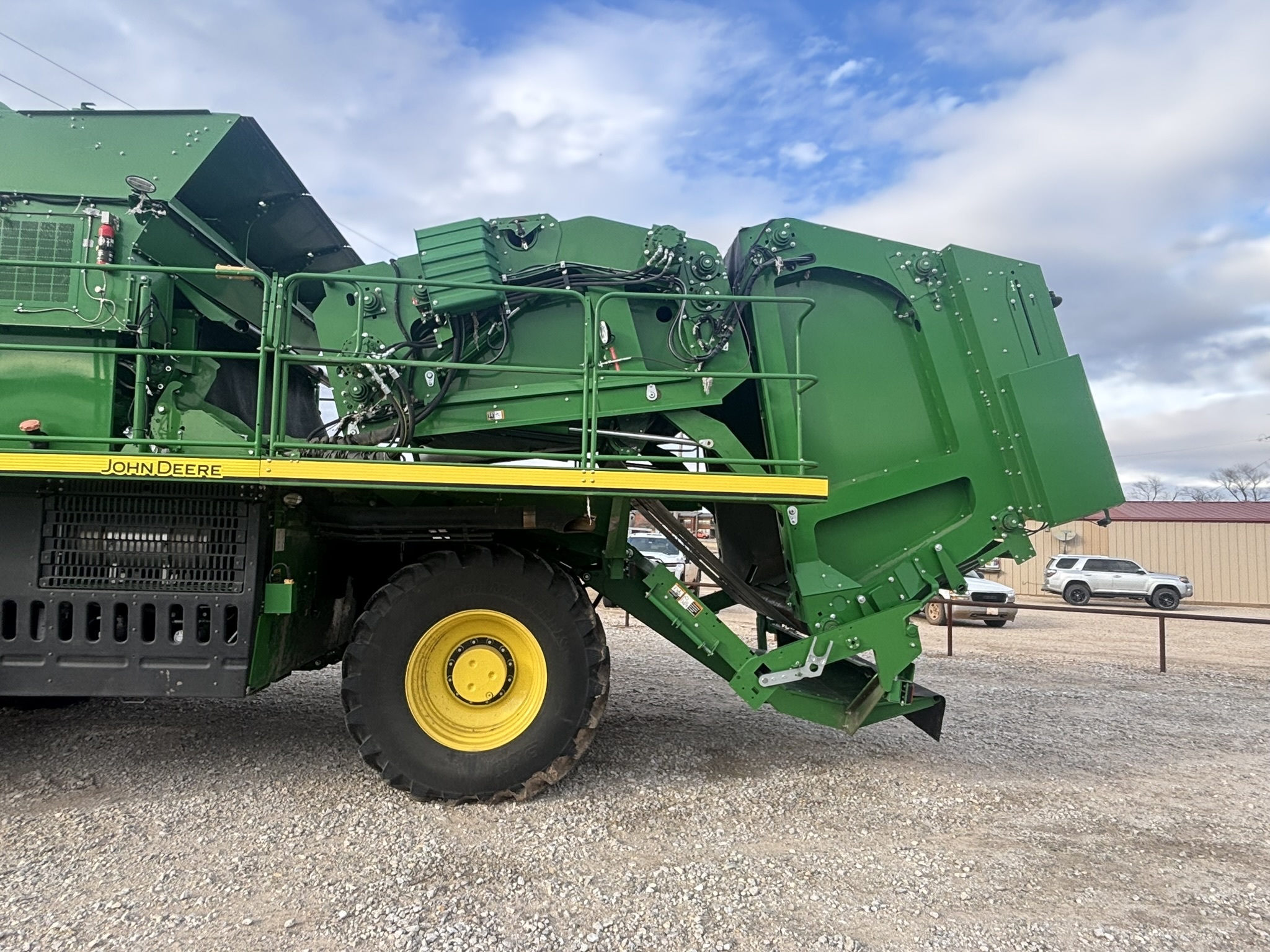 2020 John Deere CS690 Cotton Equipment