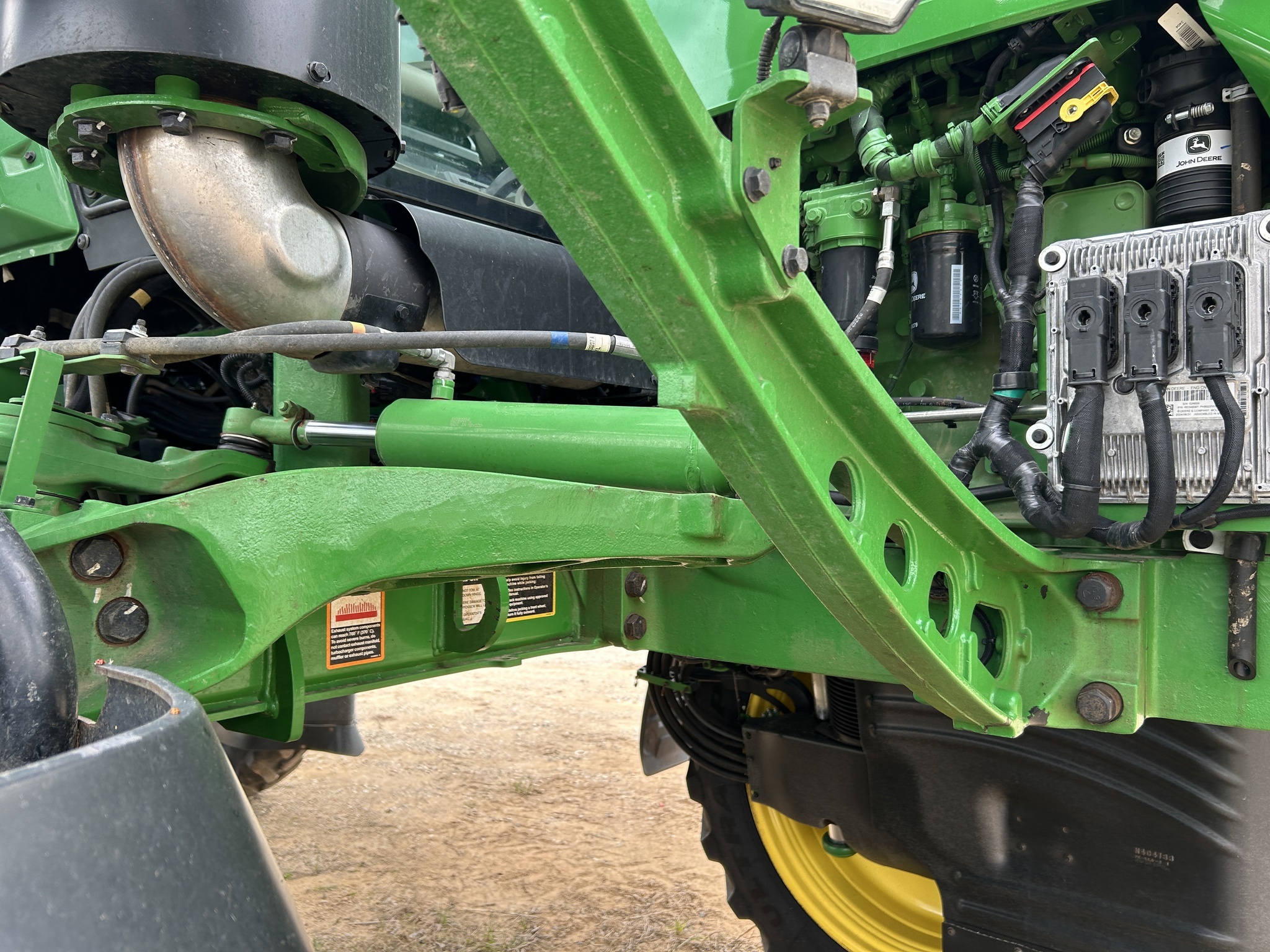 2025 John Deere 408R Self-Propelled Sprayer