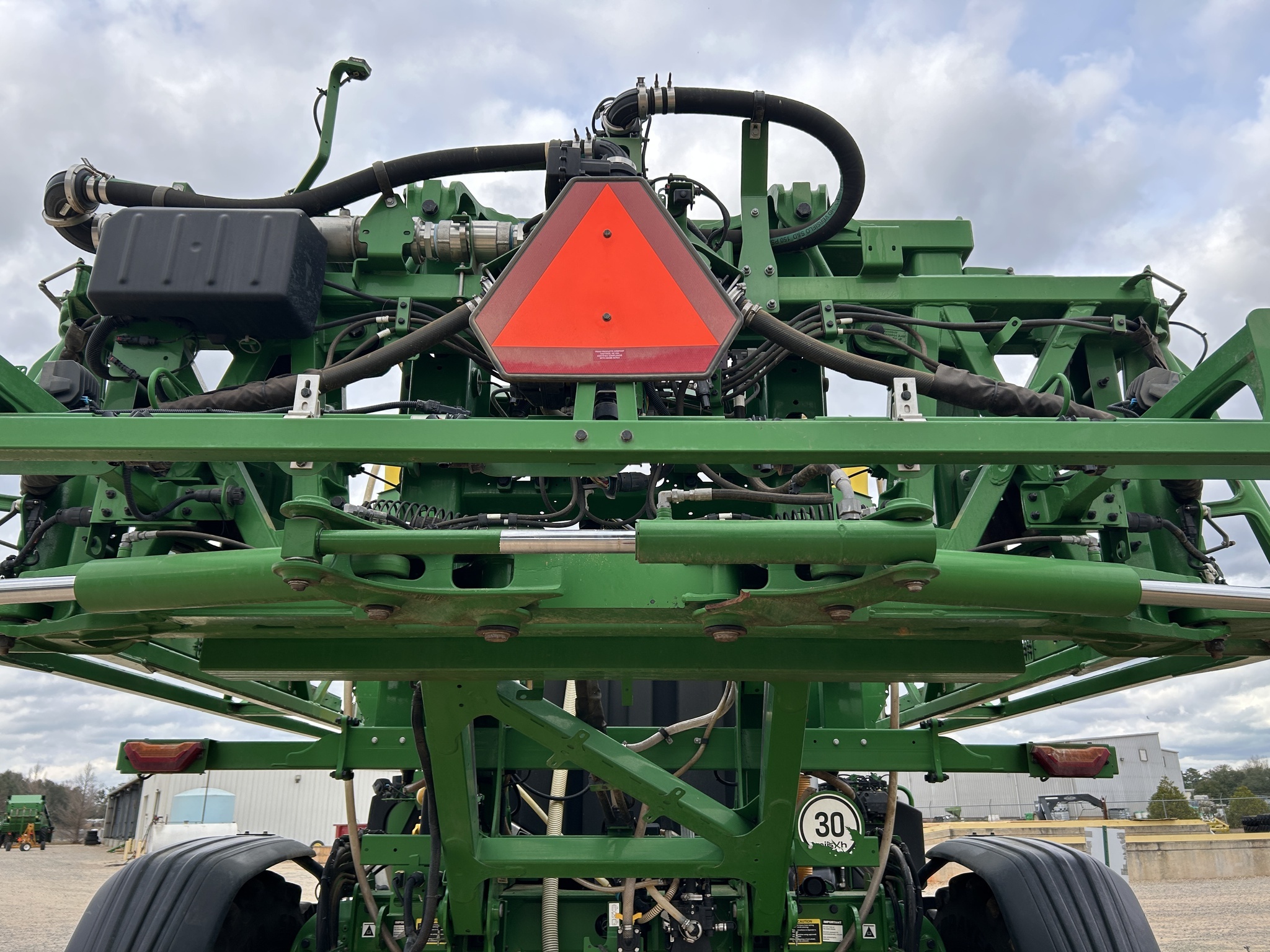 2025 John Deere 408R Self-Propelled Sprayer