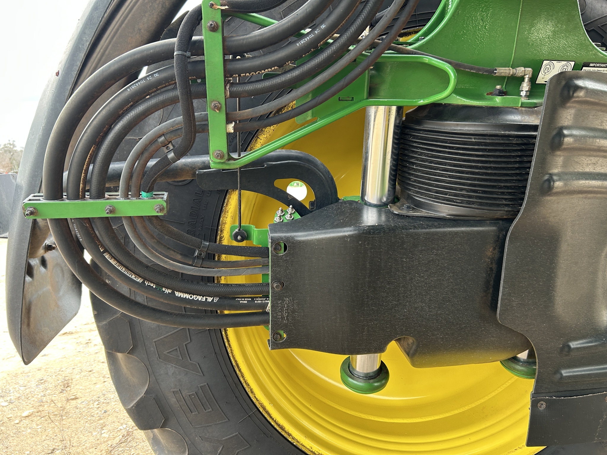 2025 John Deere 408R Self-Propelled Sprayer