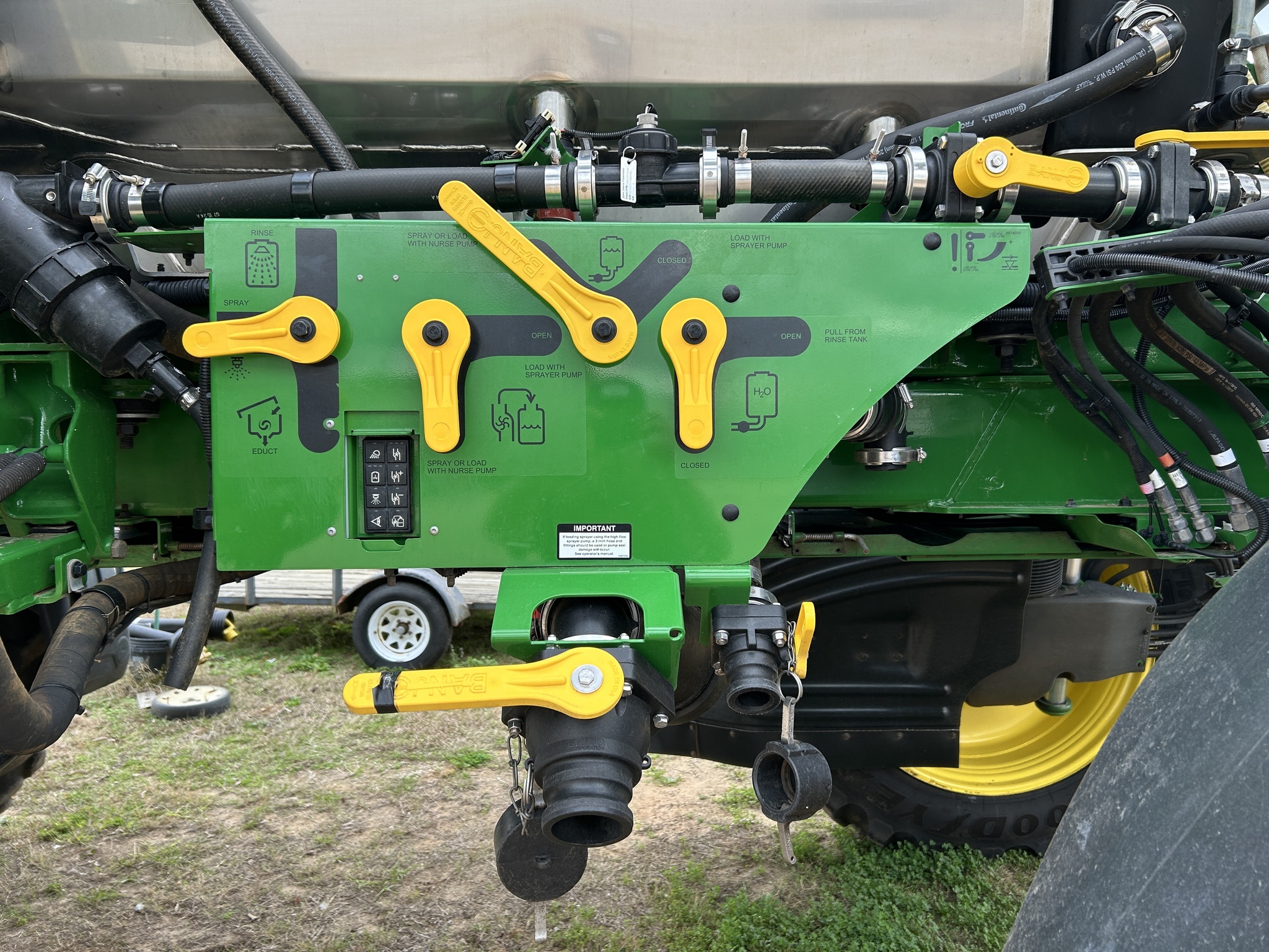 2025 John Deere 408R Self-Propelled Sprayer