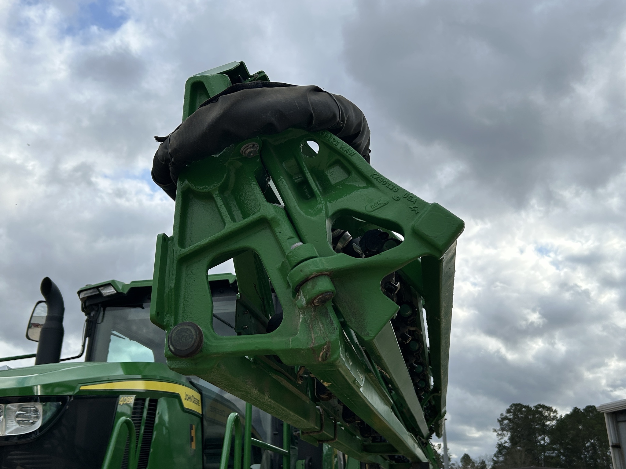 2025 John Deere 408R Self-Propelled Sprayer