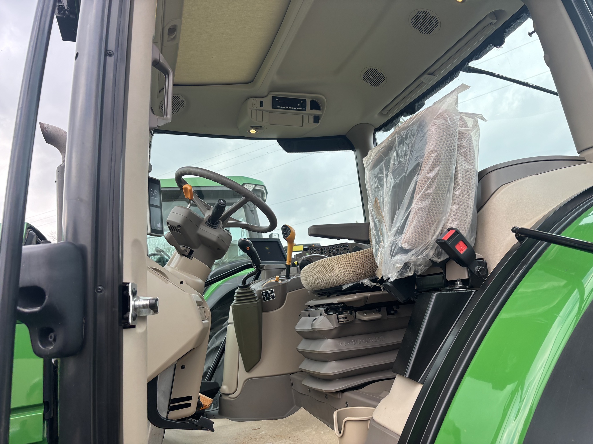 2022 John Deere 6R 145 Tractor