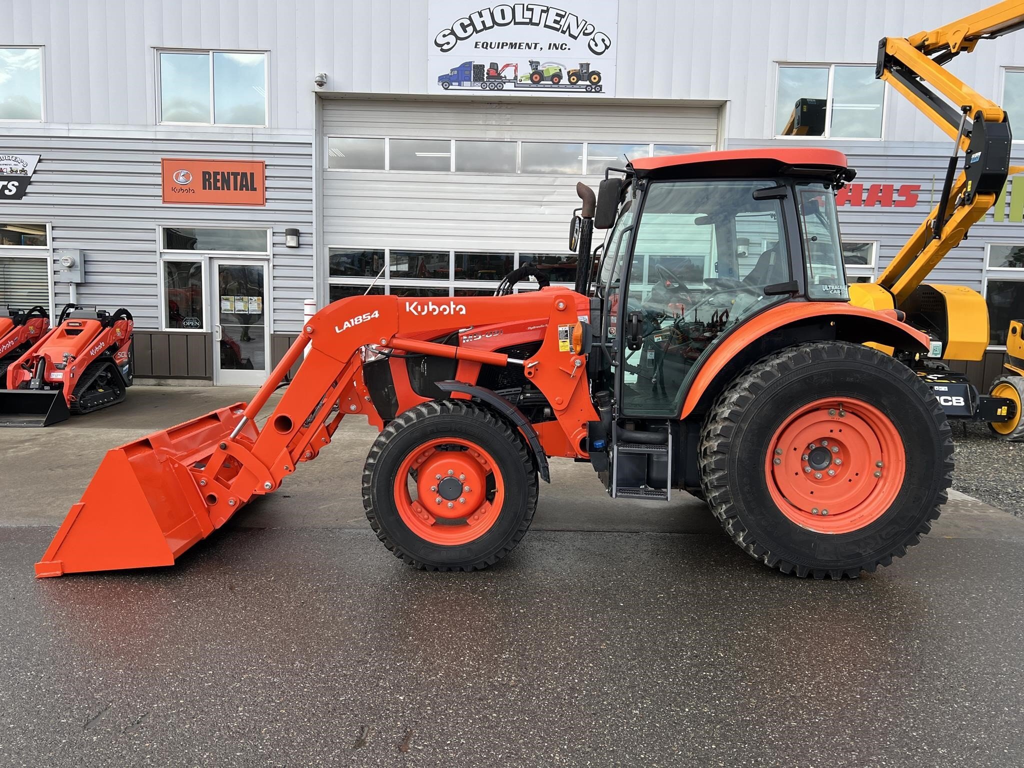 2019 Kubota M5-091 Tractor