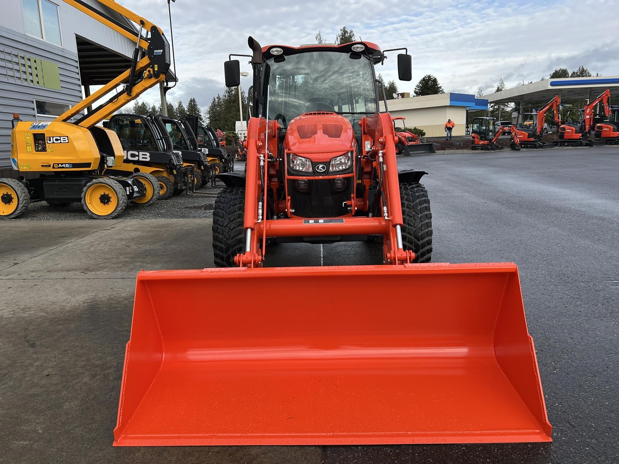 2019 Kubota M5-091 Tractor