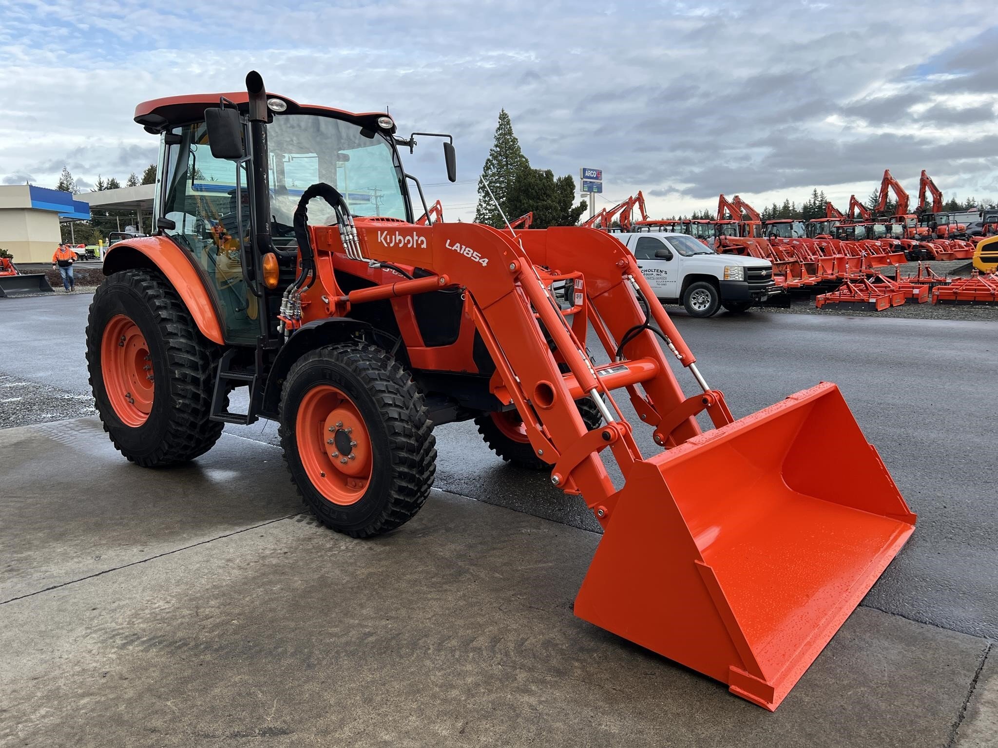 2019 Kubota M5-091 Tractor