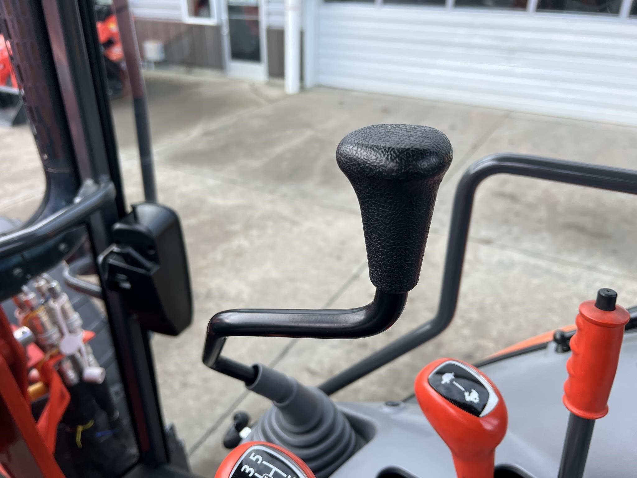 2019 Kubota M5-091 Tractor
