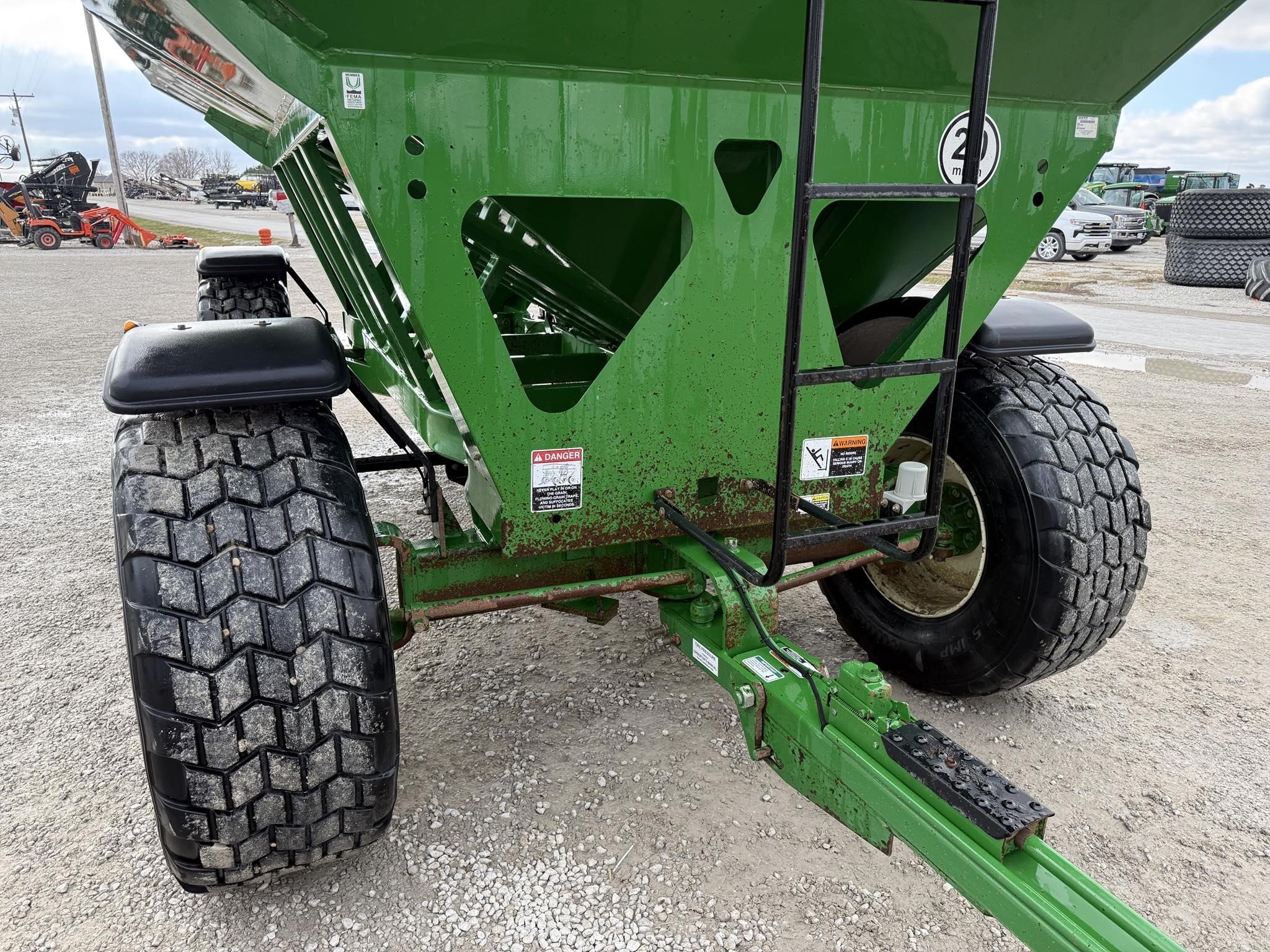  Killbros 1055 Gravity Wagon