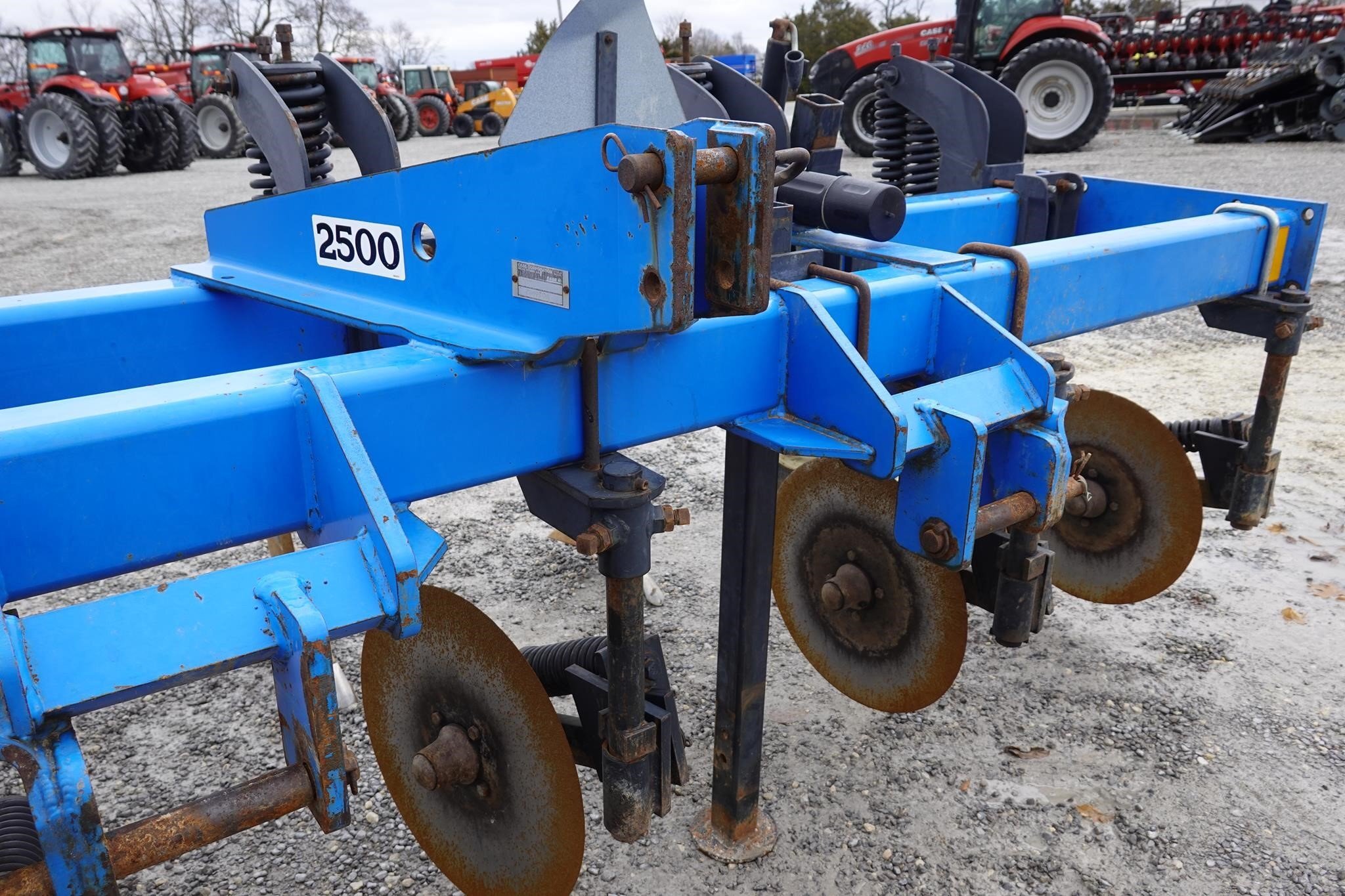 2010 DMI ET2500B Chisel Plow