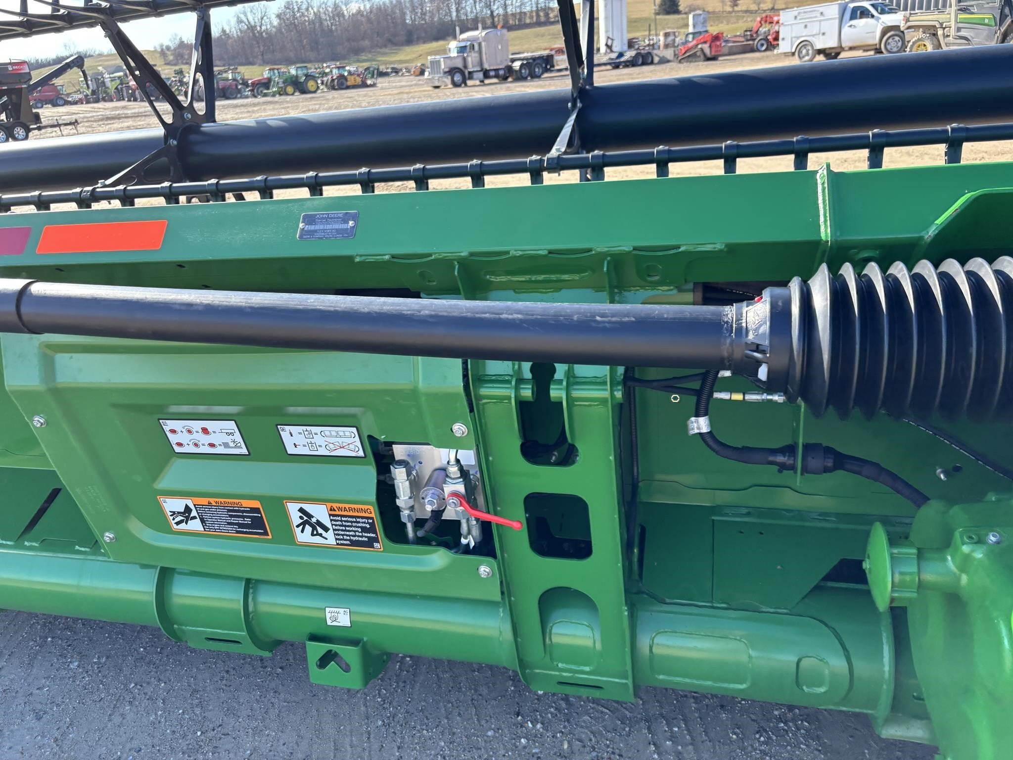 2022 John Deere HD50F Platform