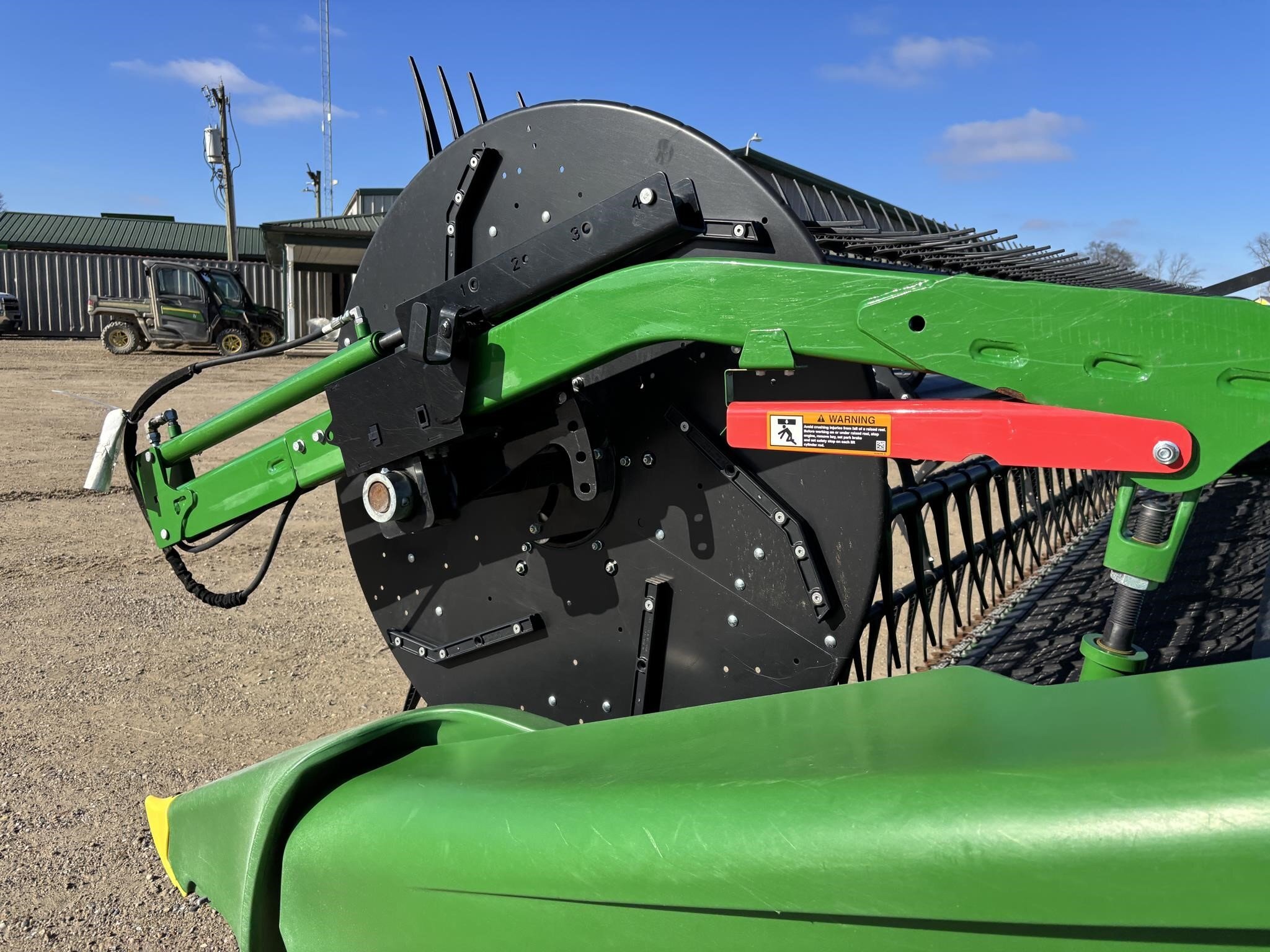 2022 John Deere HD50F Platform