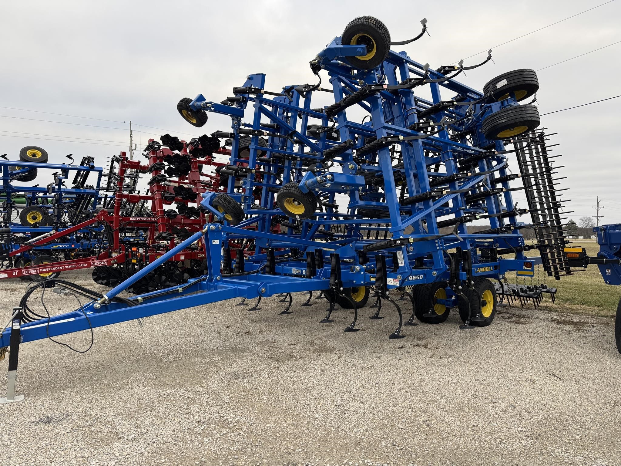  Landoll 9650 Field Cultivator