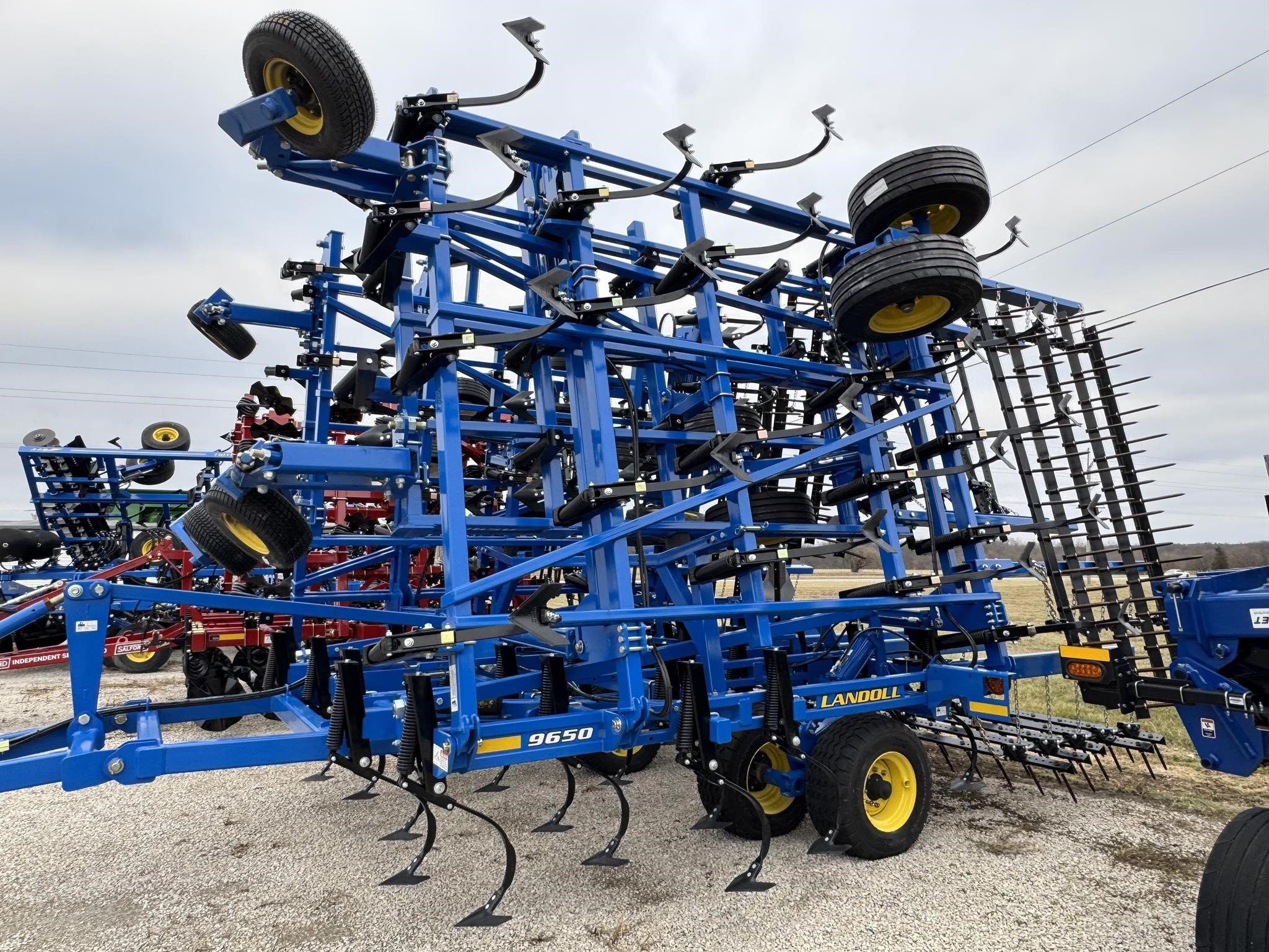  Landoll 9650 Field Cultivator