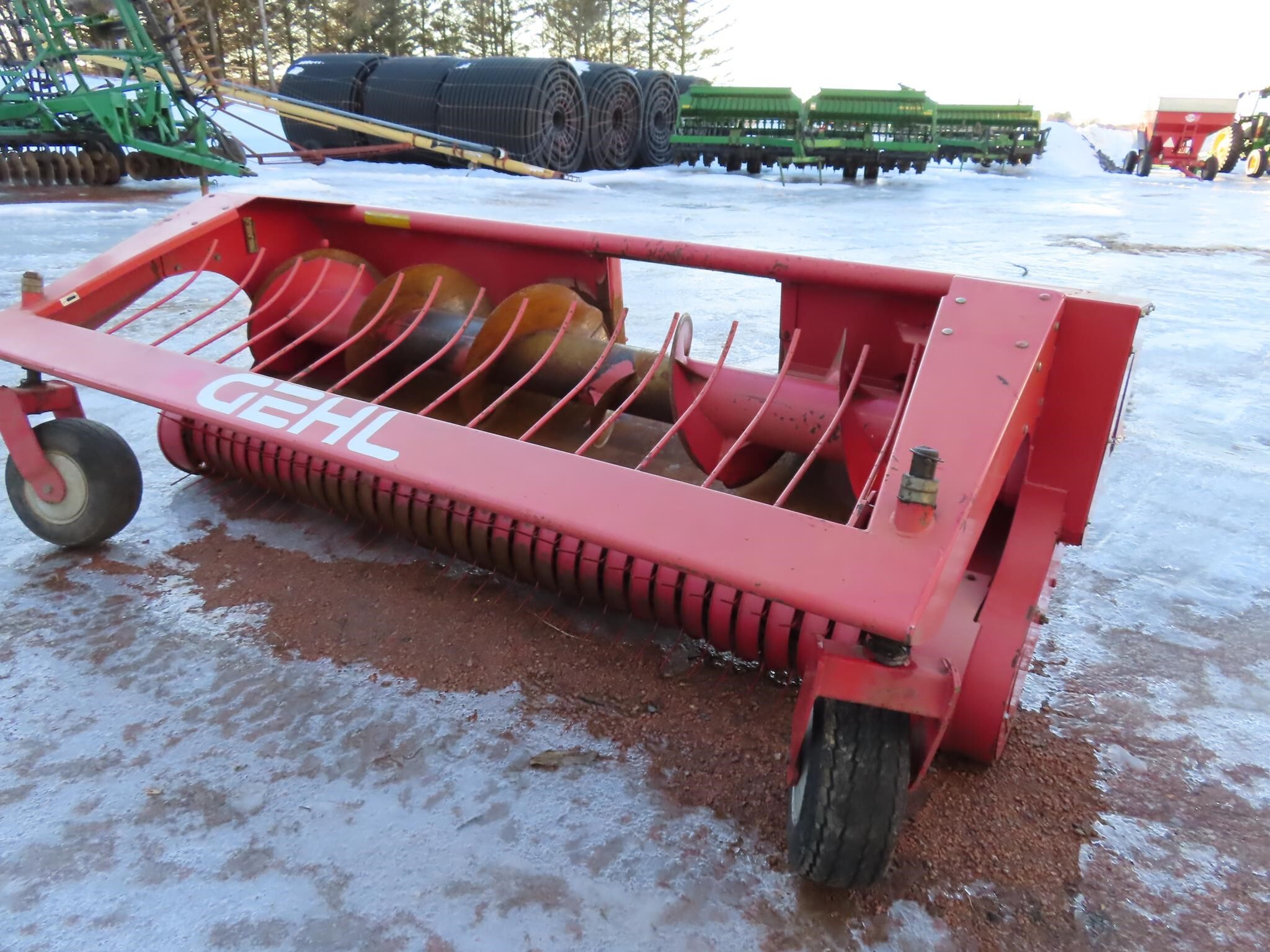 Gehl CB1285 Pull-Type Forage Harvester - $14,900 | Machinery Pete
