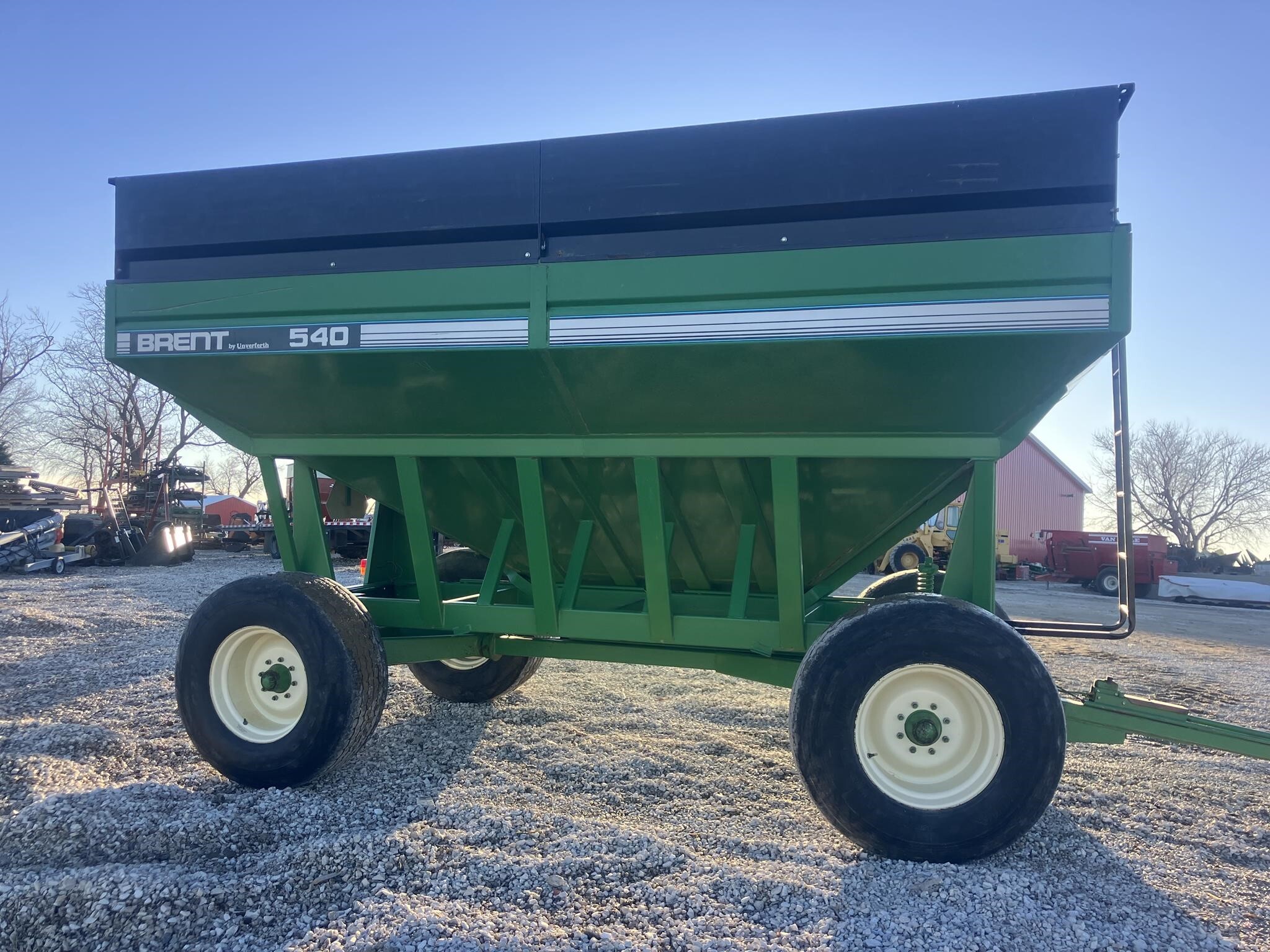  Brent 540 Gravity Wagon