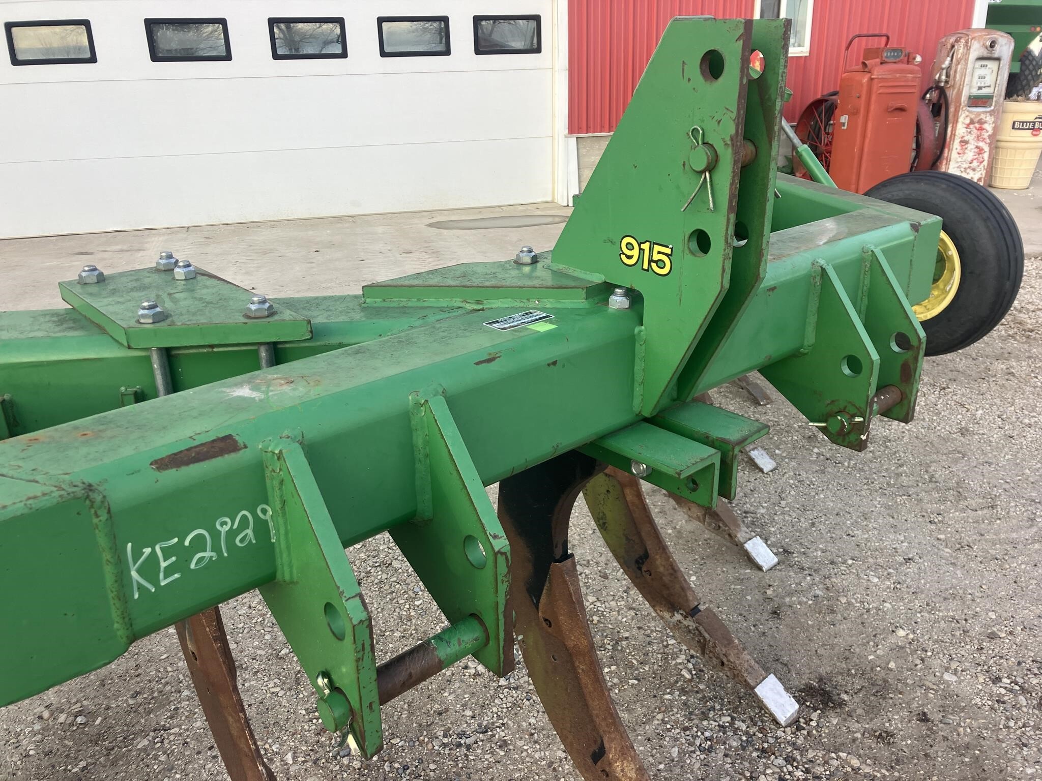 John Deere 915 V Ripper - $18,500 | Machinery Pete