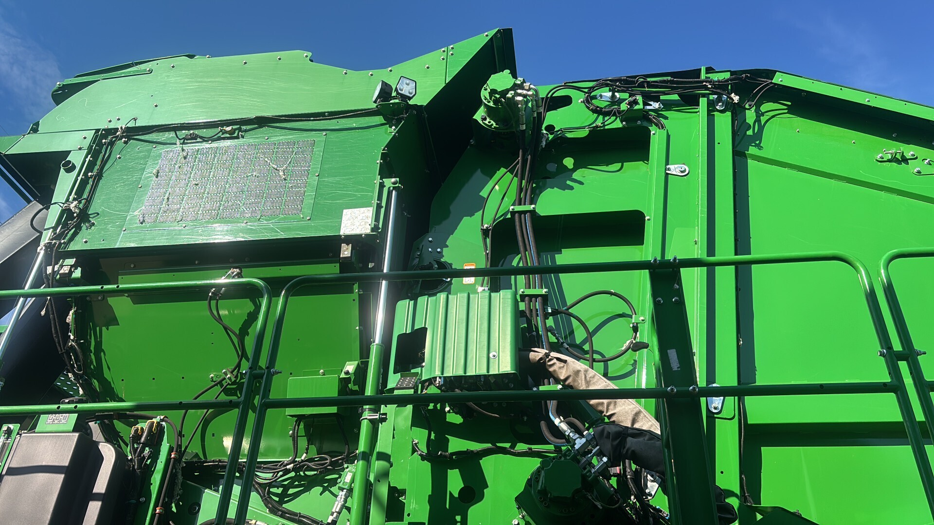 2023 John Deere CP770 Cotton Equipment